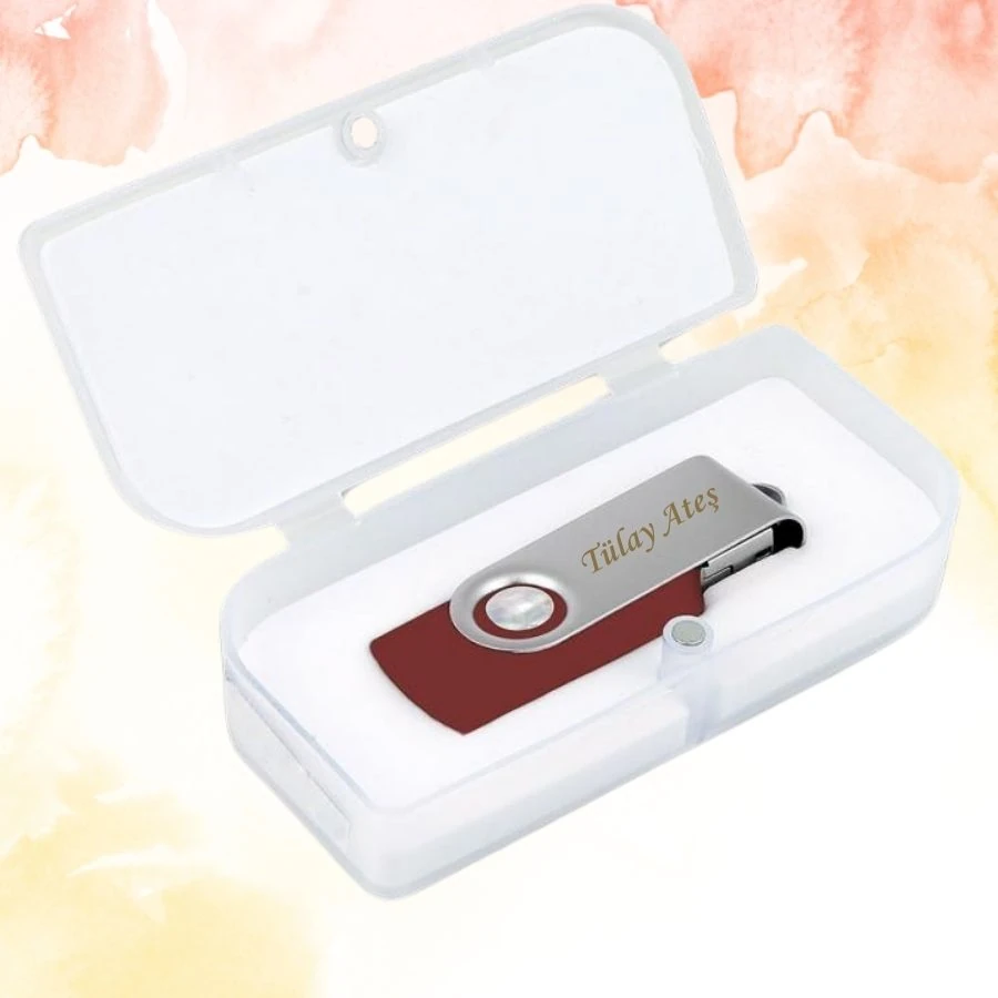 KİŞİYE ÖZEL İSİM BASKILI PLASTİK KUTULU USB BELLEK 2.0 - 64GB