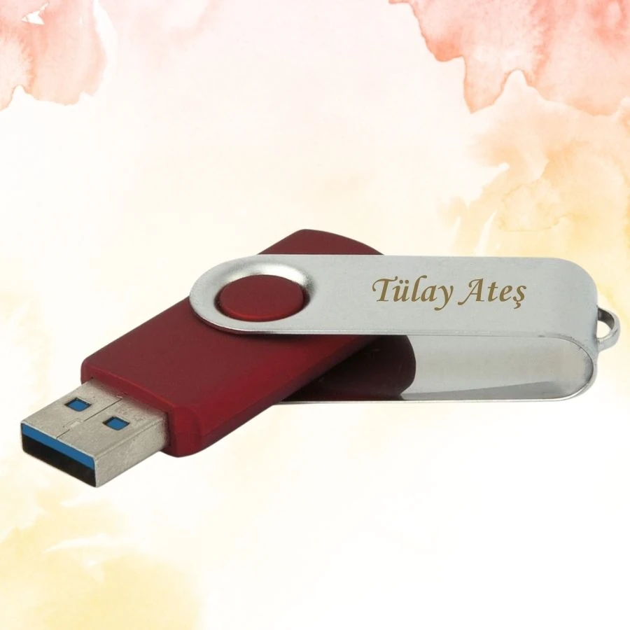 KİŞİYE ÖZEL İSİM BASKILI PLASTİK KUTULU USB BELLEK 2.0 - 64GB