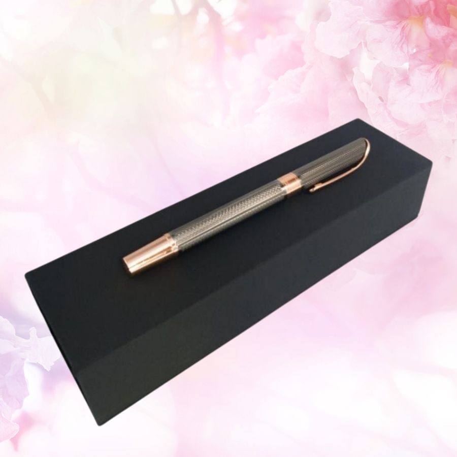 KİŞİYE ÖZEL KUTULU FÜME ROSE METAL ROLLER KALEM SETİ