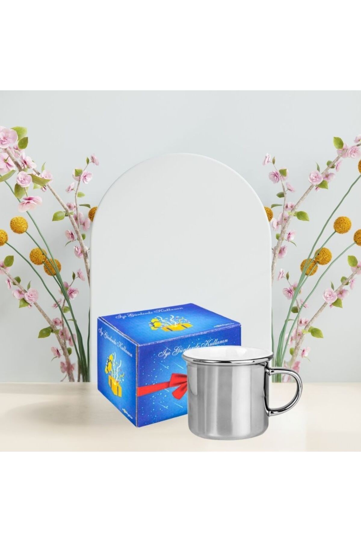 KİŞİYE ÖZEL İSİM RESİM BASKILI GÜMÜŞ- ALTIN ENAMEL KUPA
