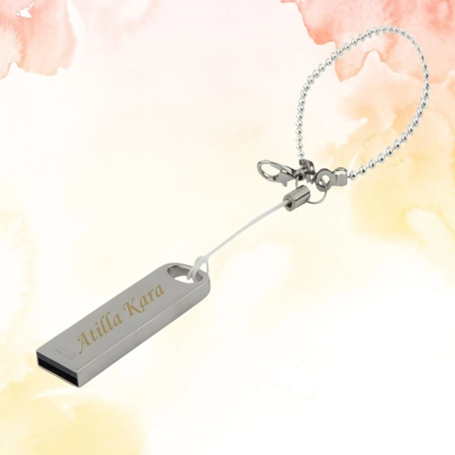 KİŞİYE ÖZEL İSİM BASKILI DİSPLAY KUTULU METAL USB BELLEK 2.0 32GB