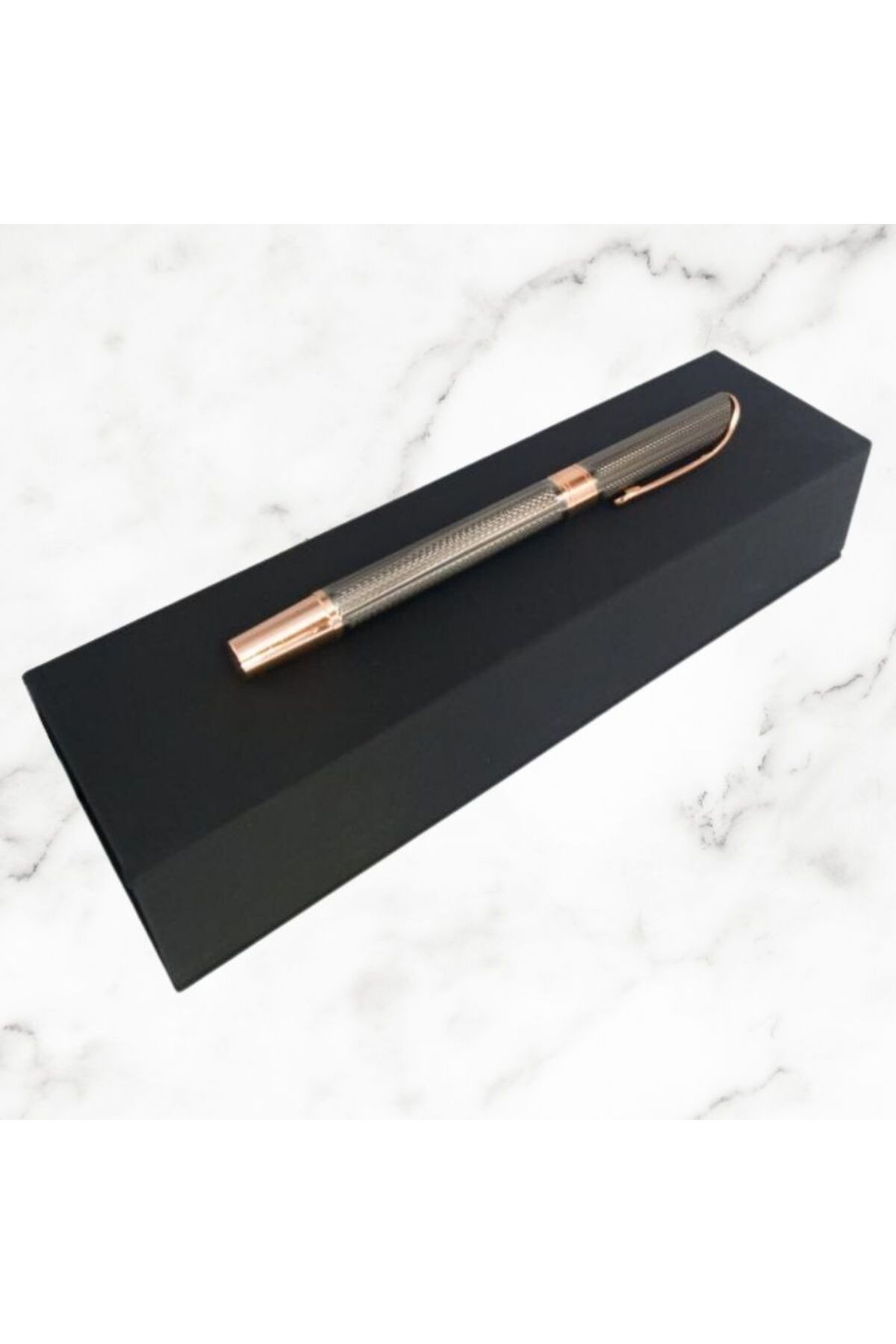 Hediyesibizden Kutulu Kişiye Özel Füme Rose Metal Roller Kalem Seti