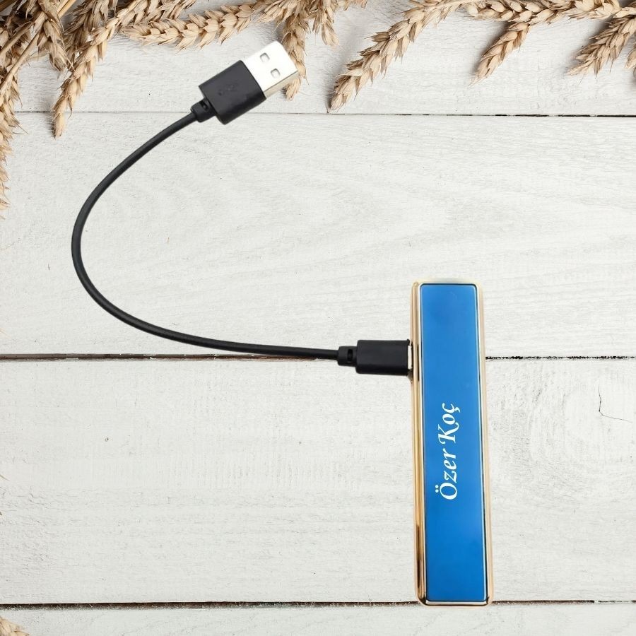 KİŞİYE ÖZEL KUTULU ELEKTRONİK USB ŞARJLI GOLD MAVİ ÇAKMAK