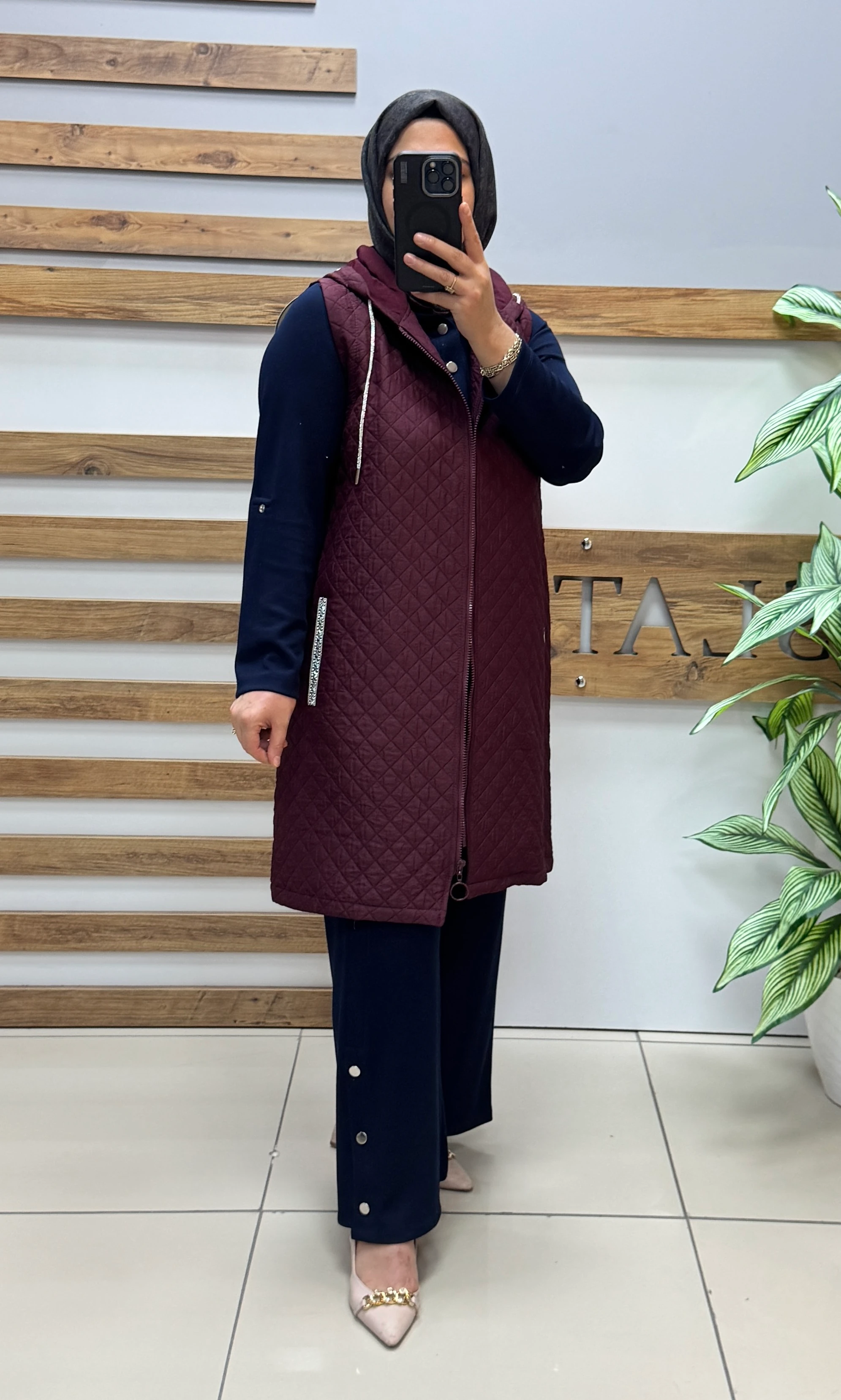 NOSHE Cepleri Taş Detaylı Kapitone Yelek 4468 - BORDO