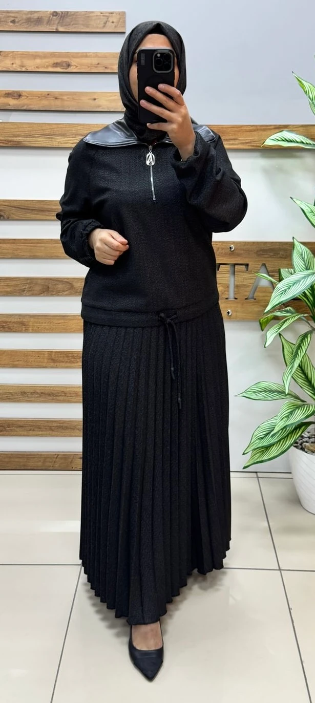 ARMİNE TREND Etekli Takım Siyah 25KT6102