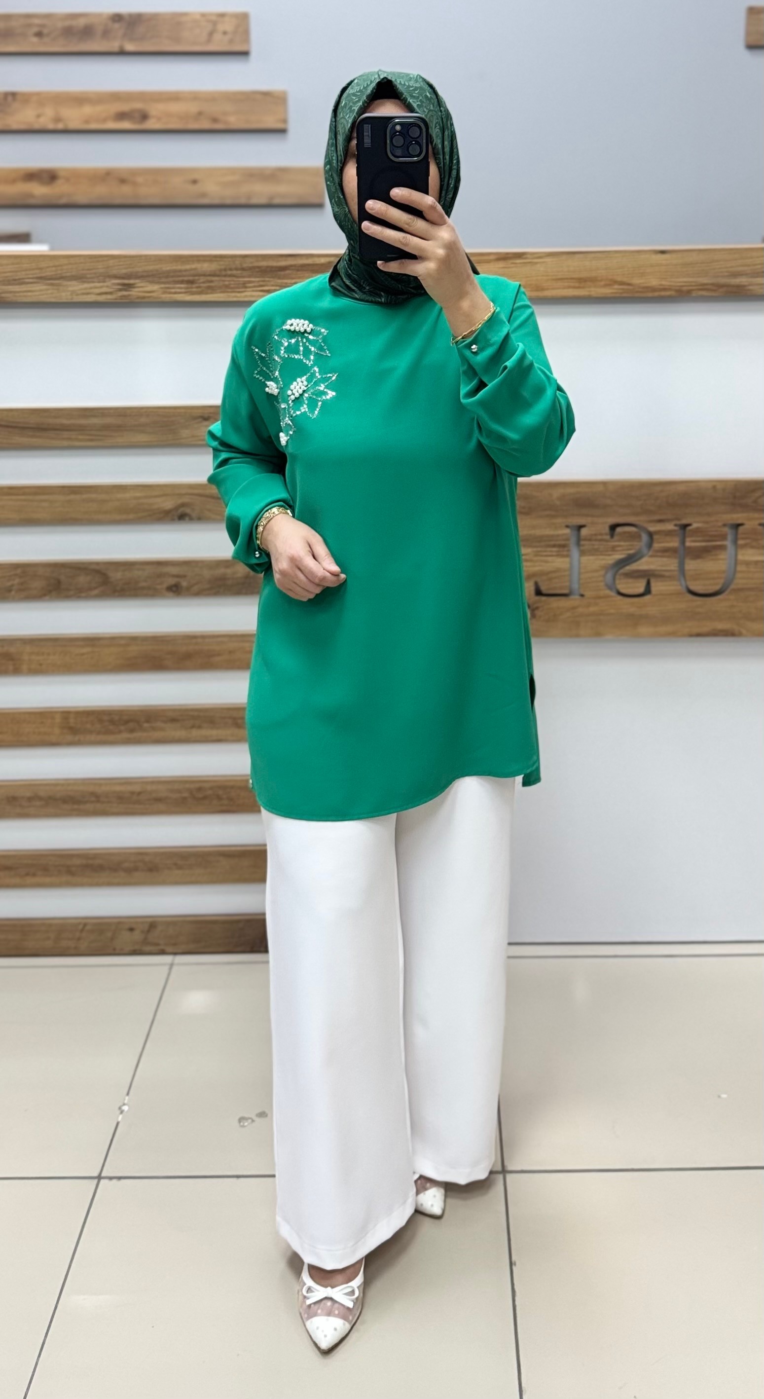 ARMİNE TREND İnci ve Taş İşlemeli Tunik 25YT443 - YEŞİL