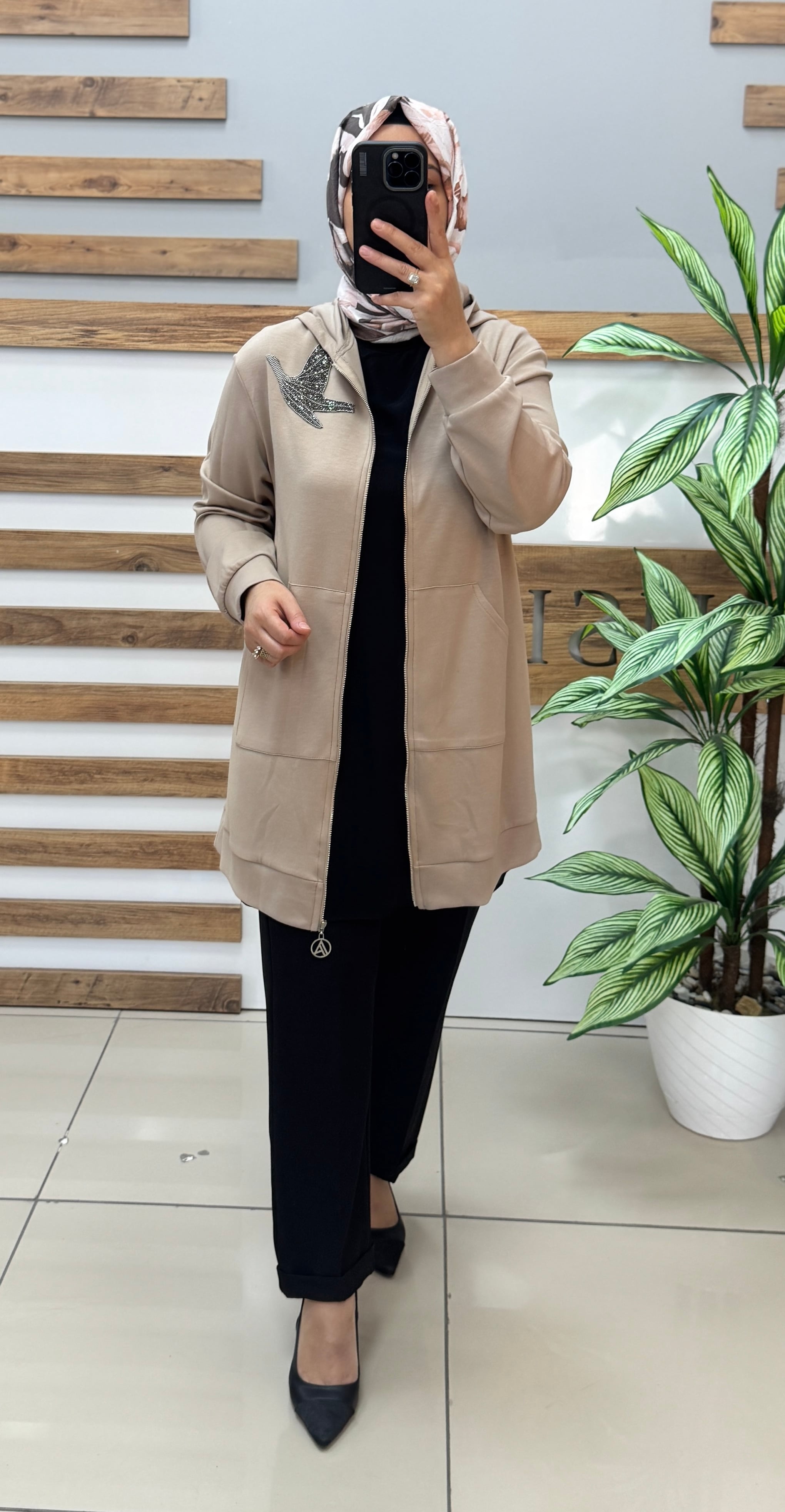 ARMİNE TREND Kuş Detaylı Kapüşonlu Ceket 25YT542 - BEJ