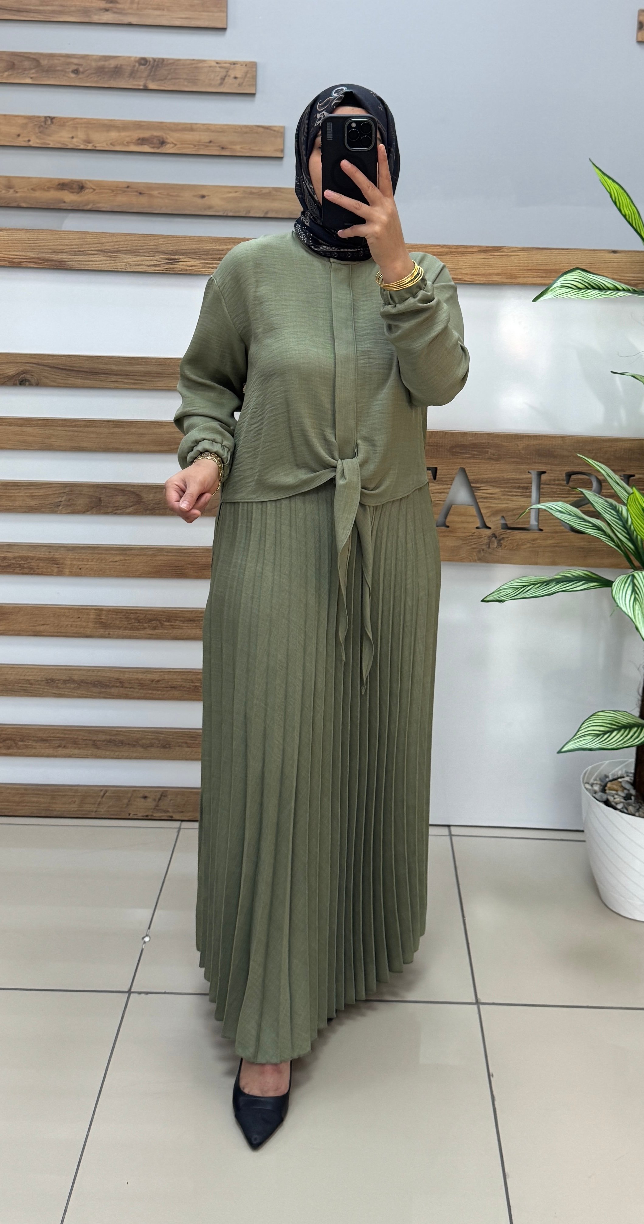 ARMİNE TREND Sırtı Püsküllü Etekli Takım 25YT656 - HAKİ