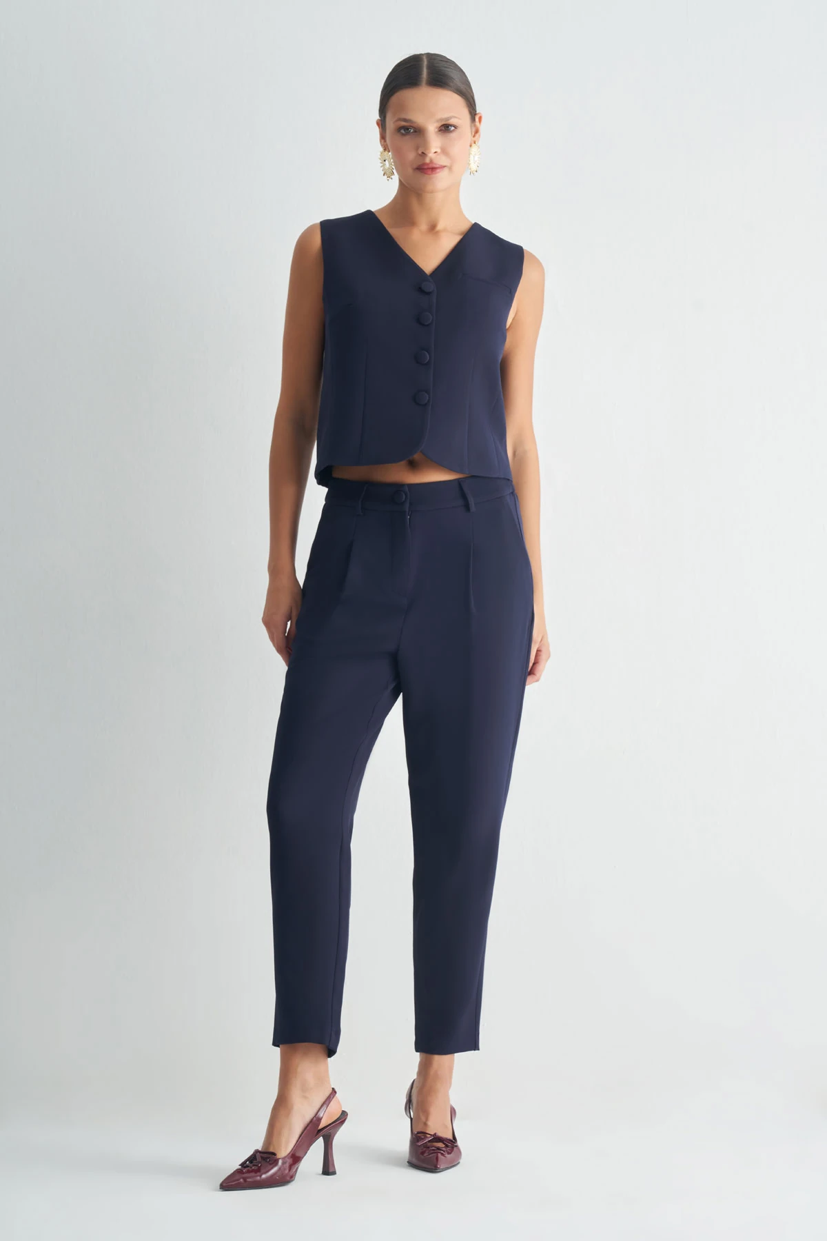 Düğmeli Klasik Yelek – Şık Takım Yeleği - Lacivert