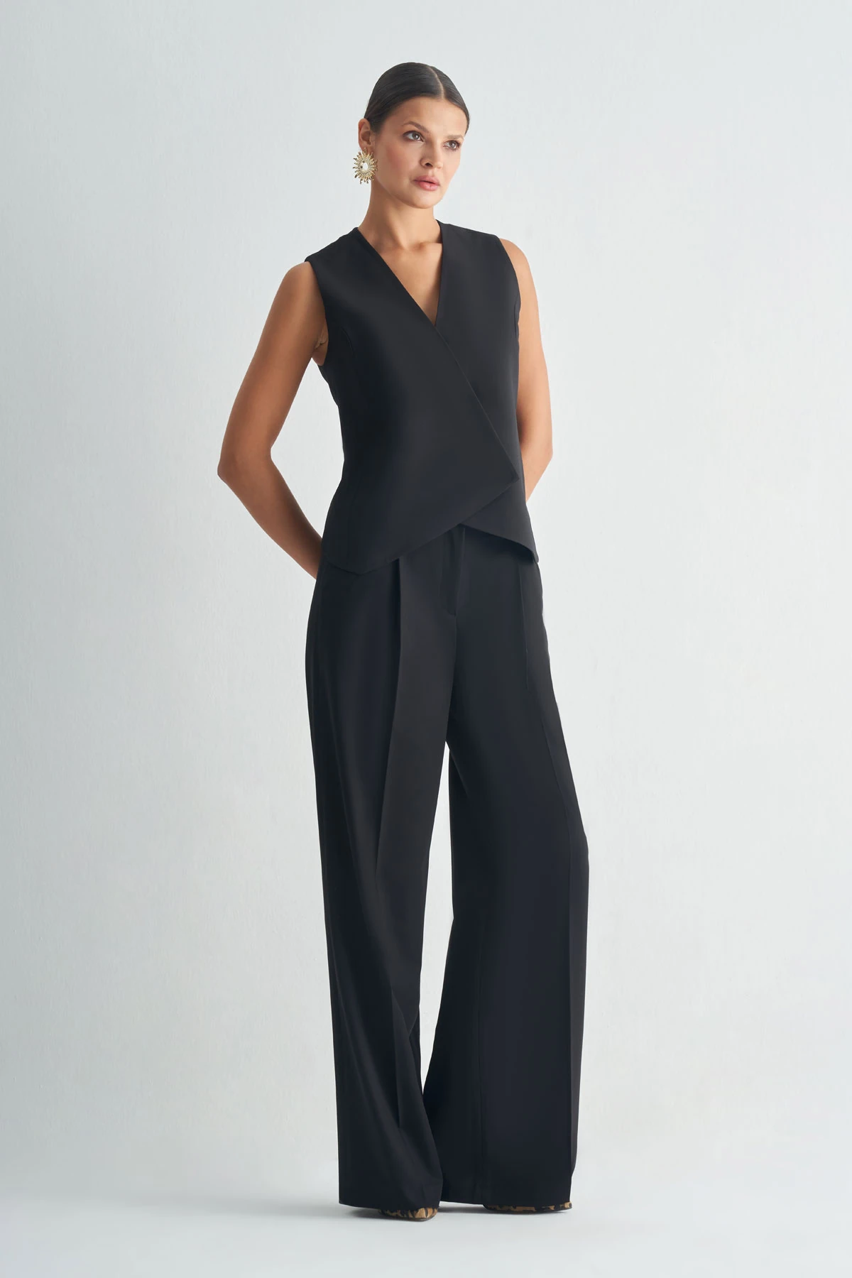 Anvelop Kapamalı Yelek - Siyah