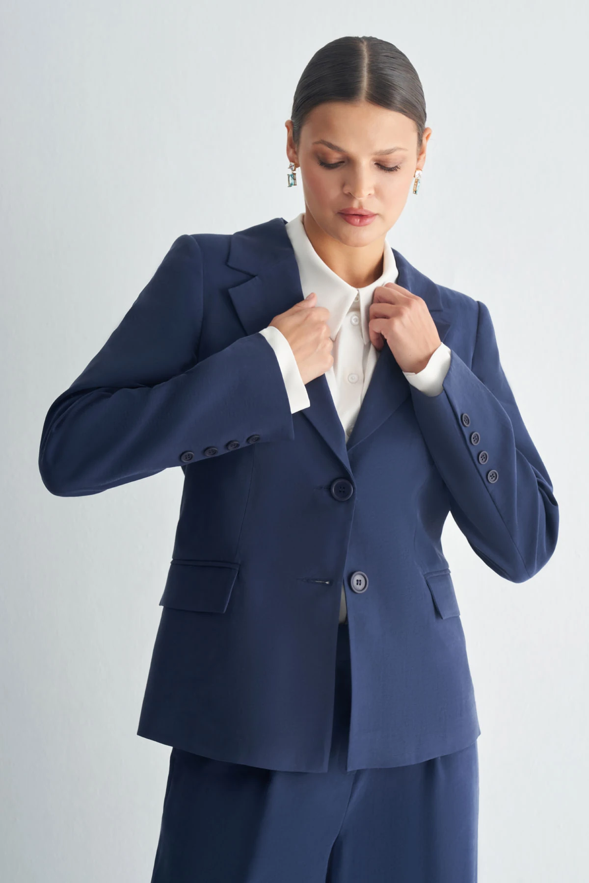 Klasik Kesim Tek Düğmeli Blazer Ceket - Lacivert