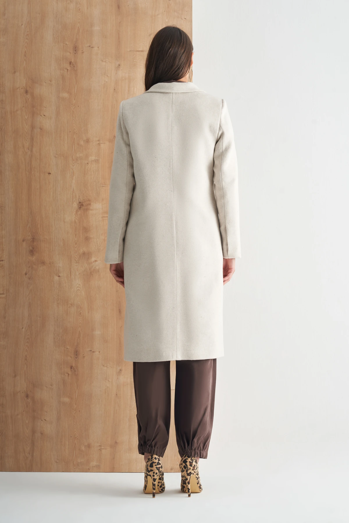 Çift Düğmeli Uzun Klasik Kaban - ekru