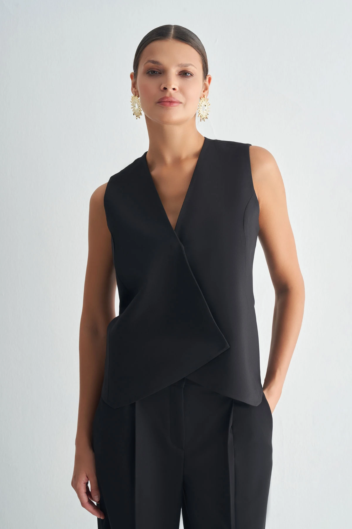 Anvelop Kapamalı Yelek - Siyah