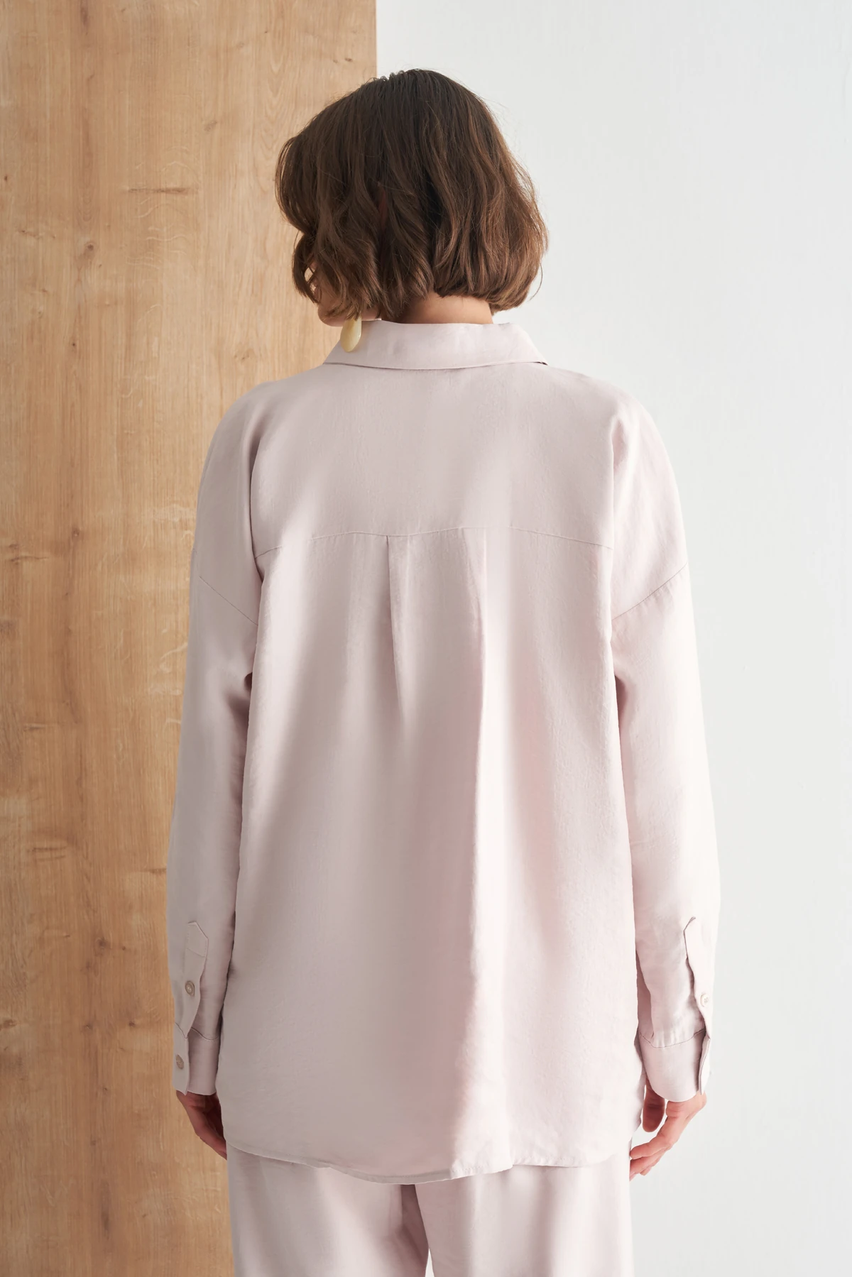 Oversize Kesim Modal Yumuşak Dokulu Kadın Gömlek - BEJ