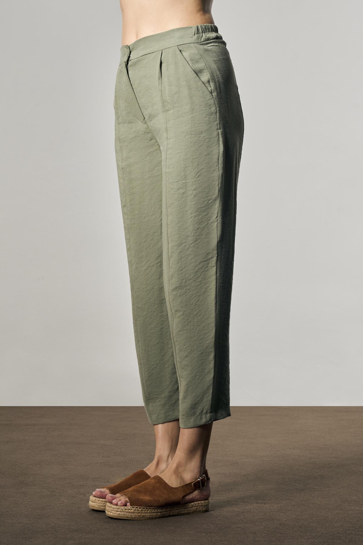 BTK10115 Düğme Detaylı Bol Paça Pantolon - Açık Haki