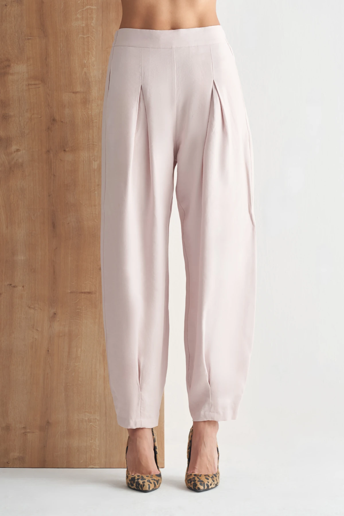 Pile Detaylı Yüksek Bel Rahat Kesim Kadın Pantolon - BEJ