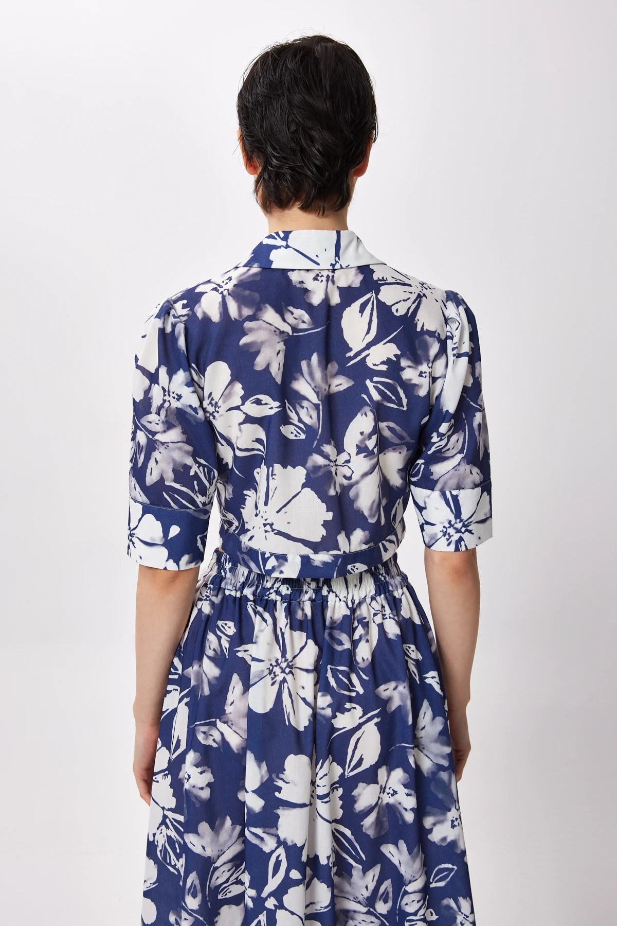 Çiçek Desenli Crop Gömlek - Lacivert