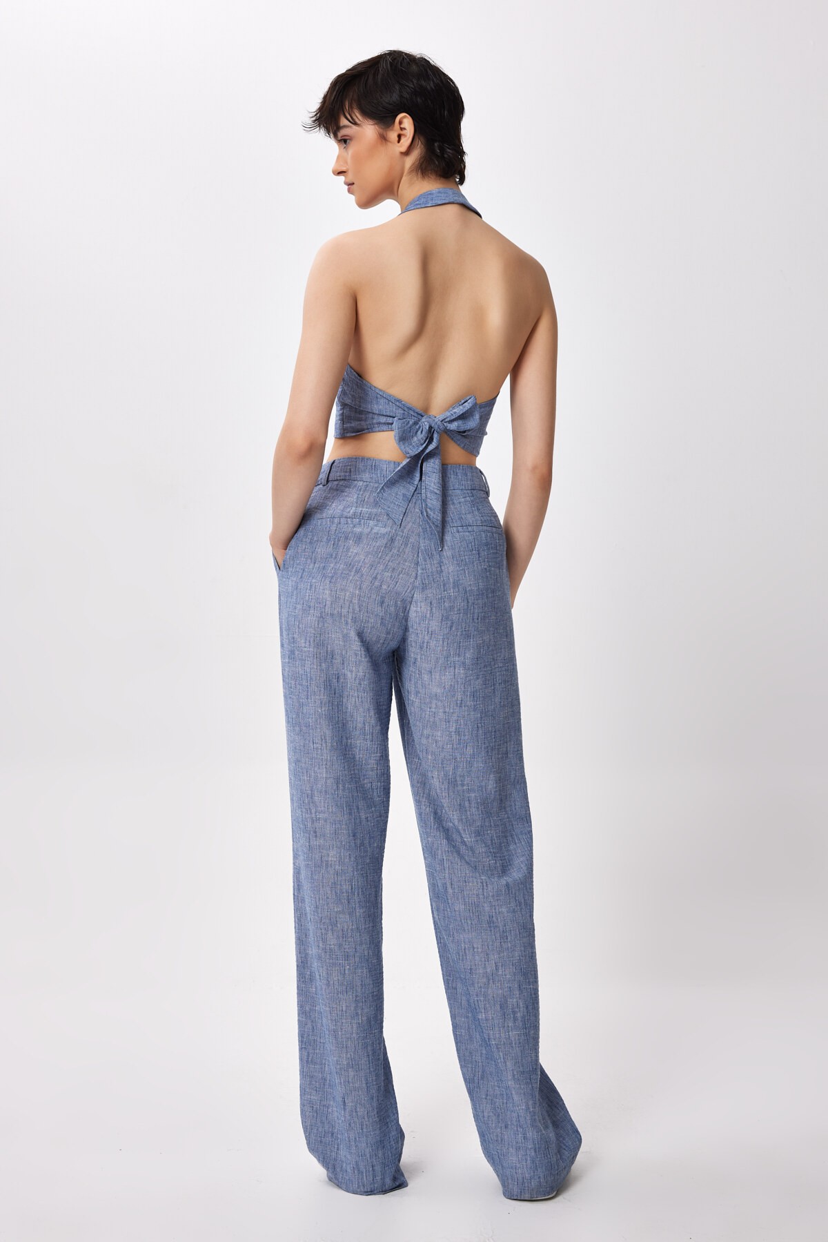 BTK60015 Önü Düğmeli Crop 