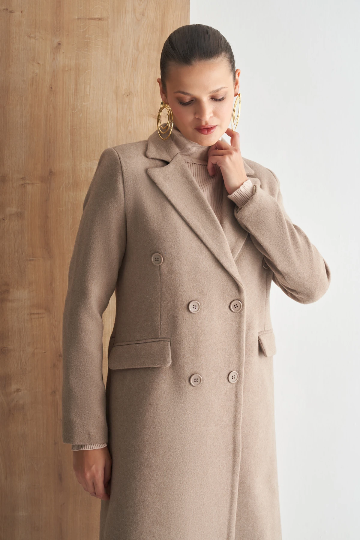 Çift Düğmeli Uzun Klasik Kaban - VİZON