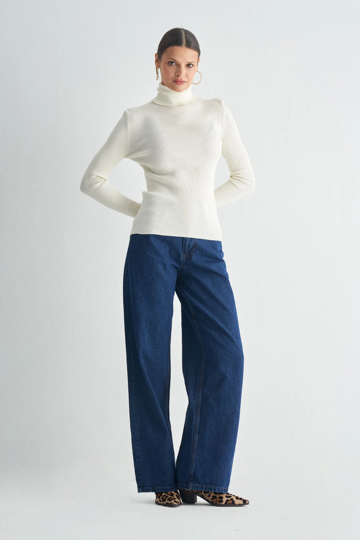 Tam Balıkçı Yaka Fitilli Triko Kazak - ekru