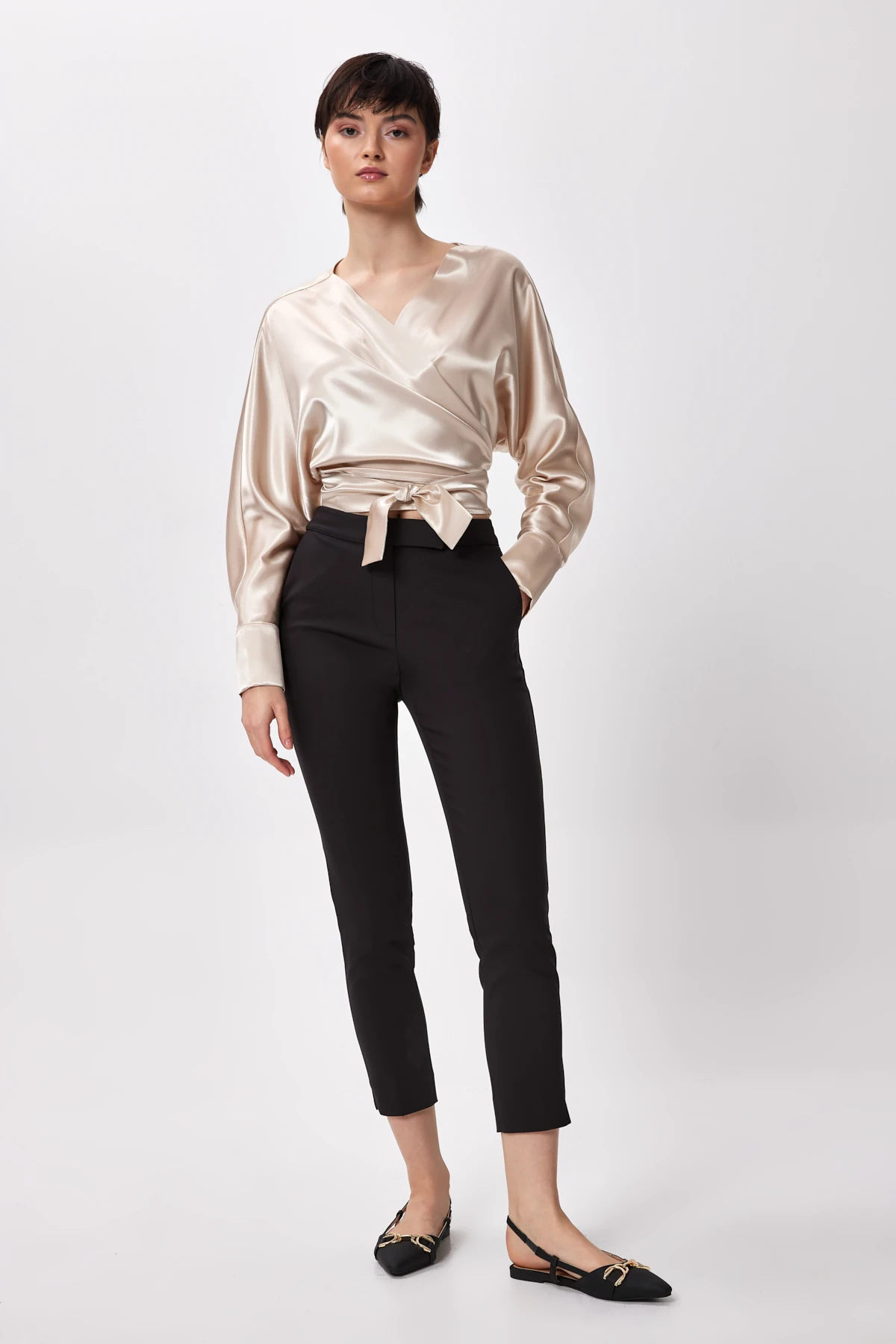 Kruvaze Bağlamalı Gömlek - BEJ