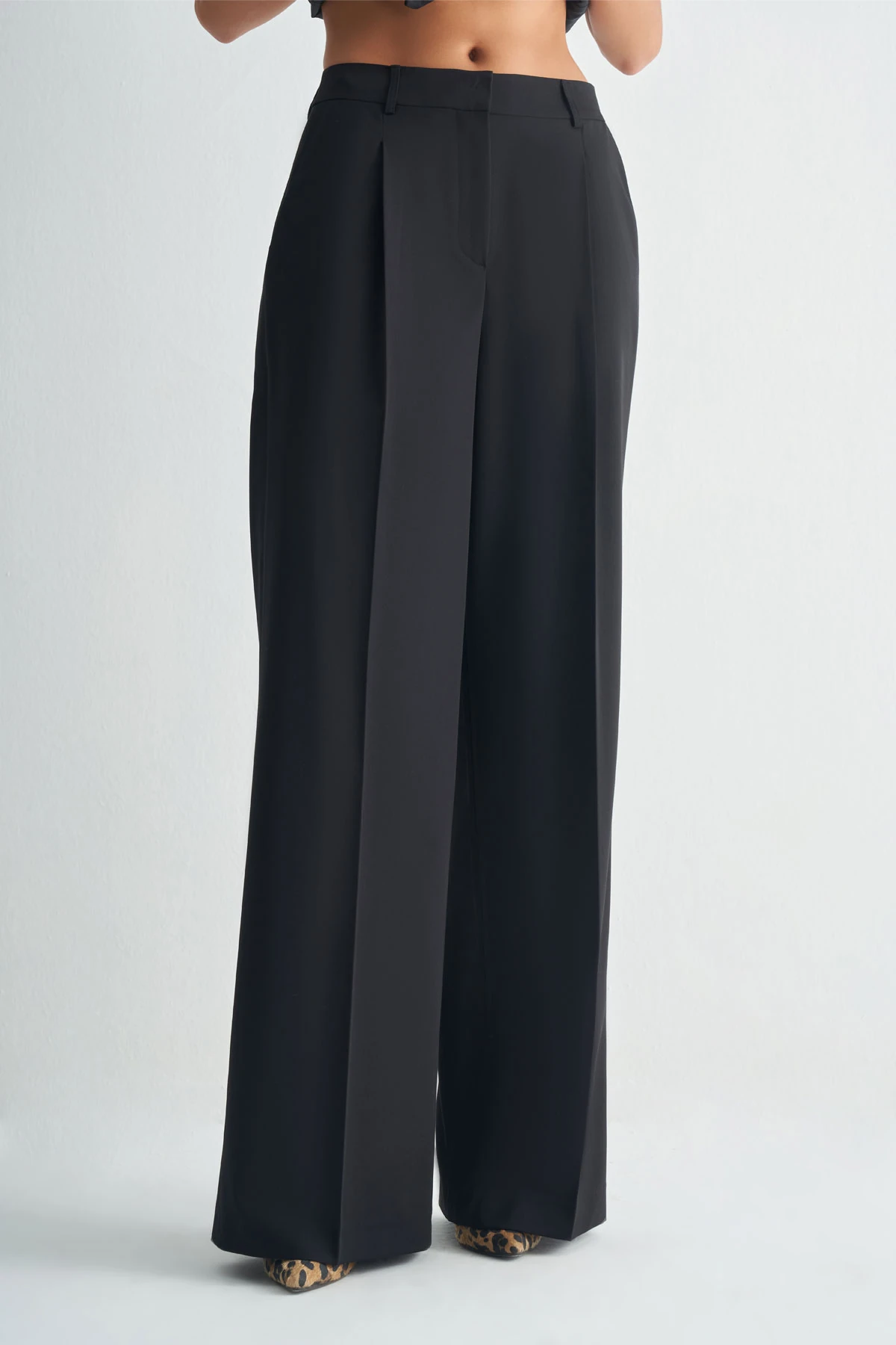 Dökümlü Şık Pantolon - Siyah