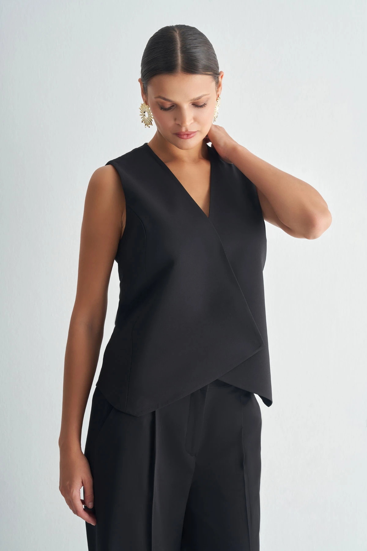 Anvelop Kapamalı Yelek - Siyah