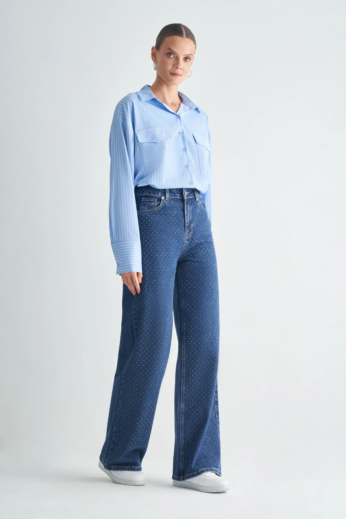 Taş Detaylı Denim Pantolon