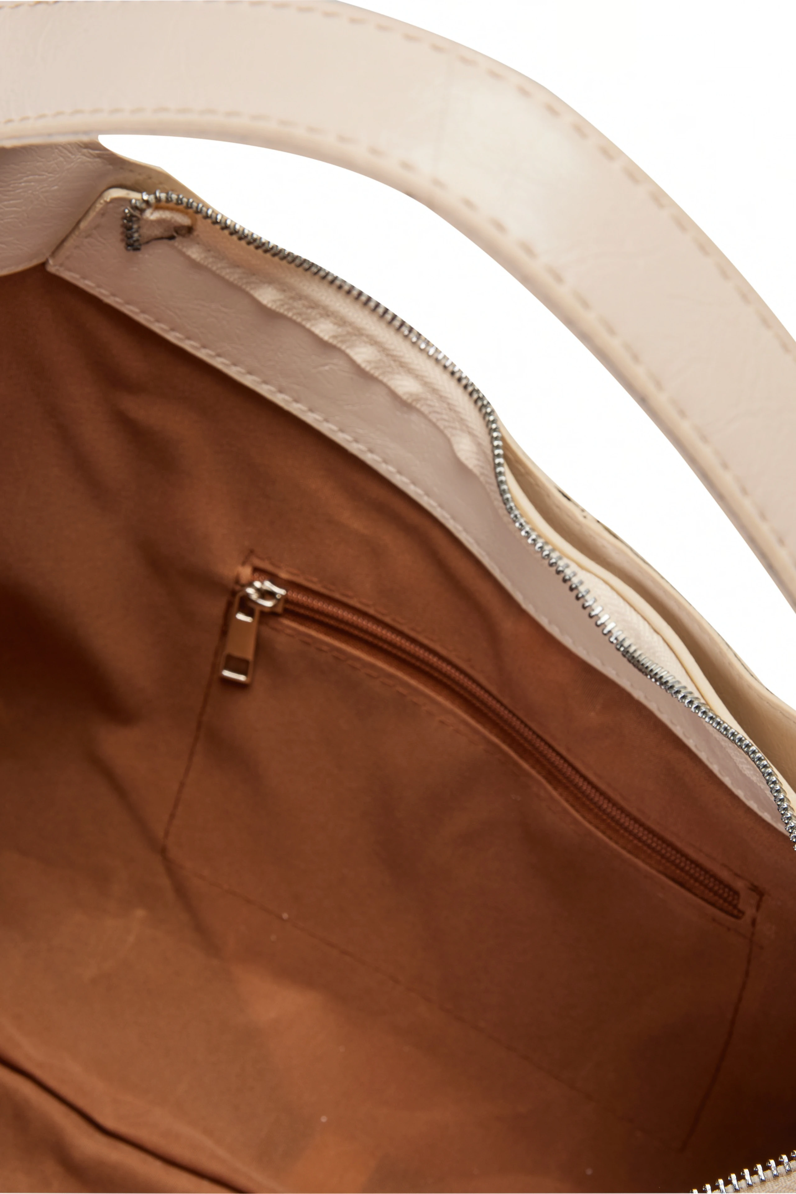 Yumuşak Formlu Çanta - krem