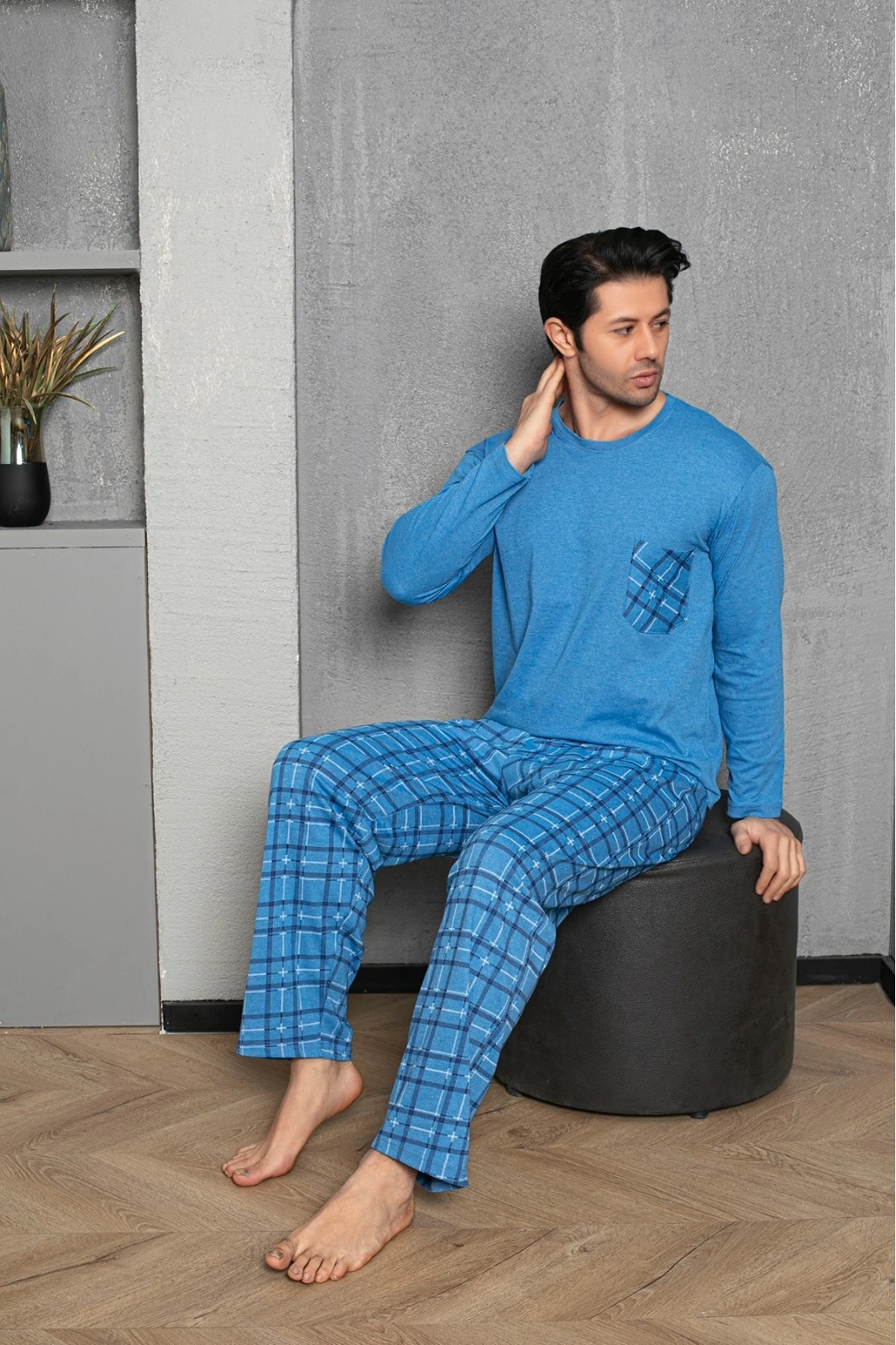 Erkek Buz Mavi Üst Cepli Alt Kareli Pijama Takımı