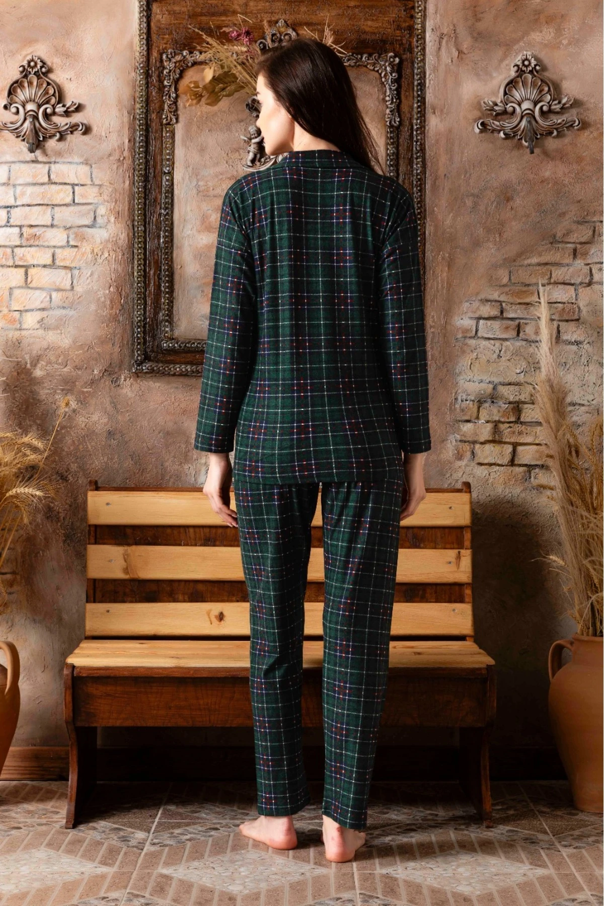Kadın Yeşil Kareli Gömlek Süet Pijama Takımı