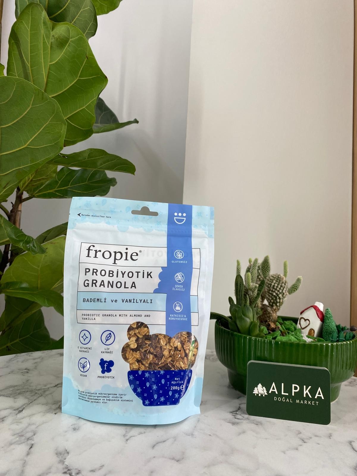 FROPİE - GLUTENSİZ BADEMLİ VE VANİLYALI PROBİYOTİK GRANOLA