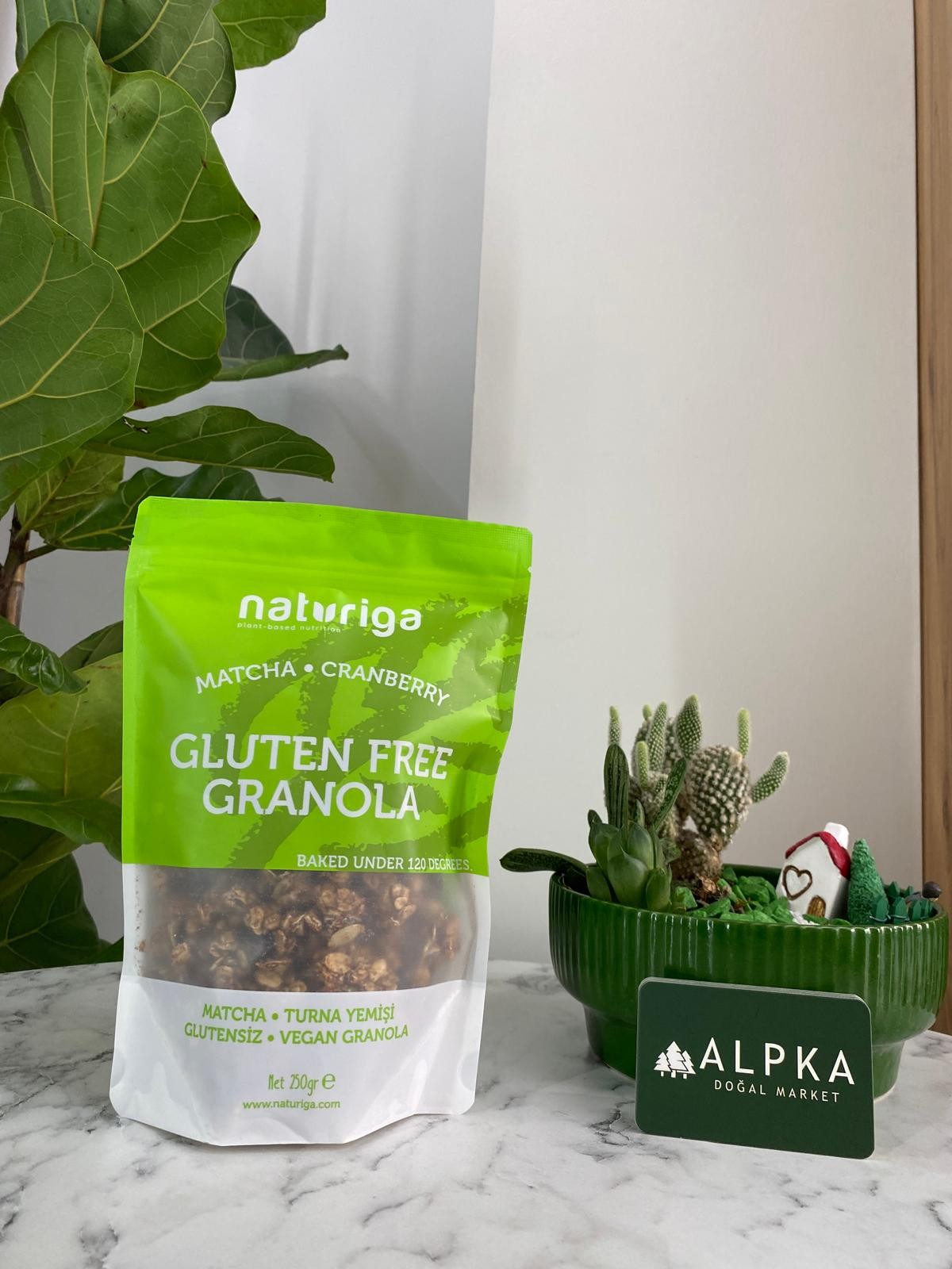 NATURİGA - GLUTENSİZ MATCHA'LI GRANOLA