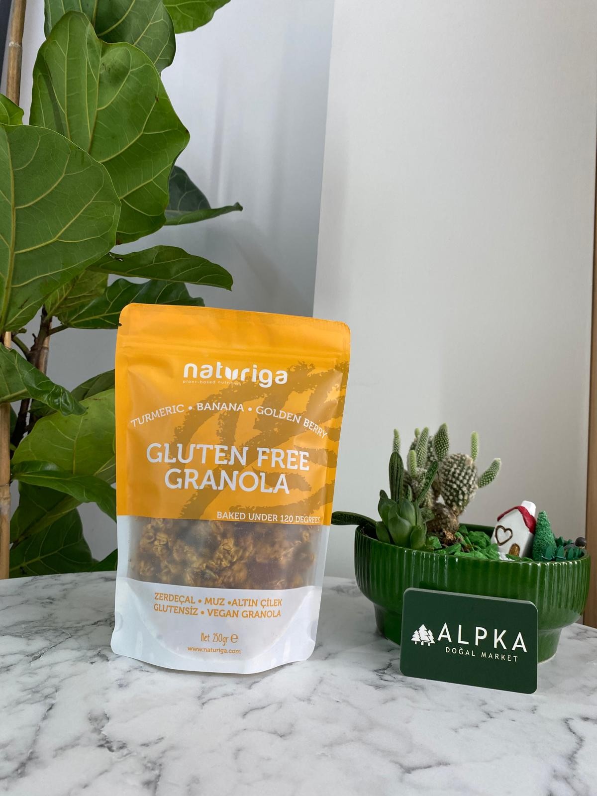 NATURİGA GLUTENSİZ ZERDEÇALLI GRANOLA