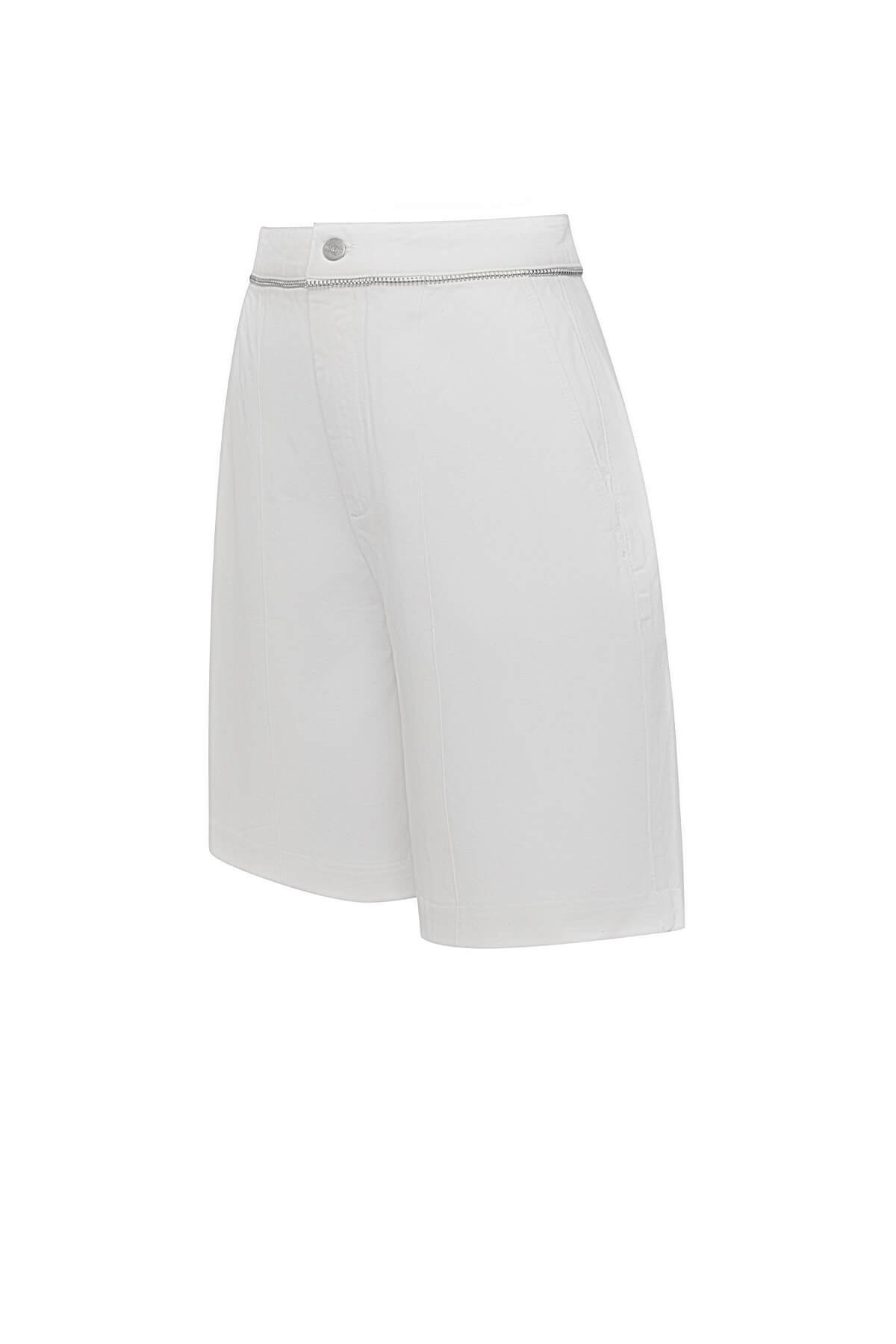 Grace Short White