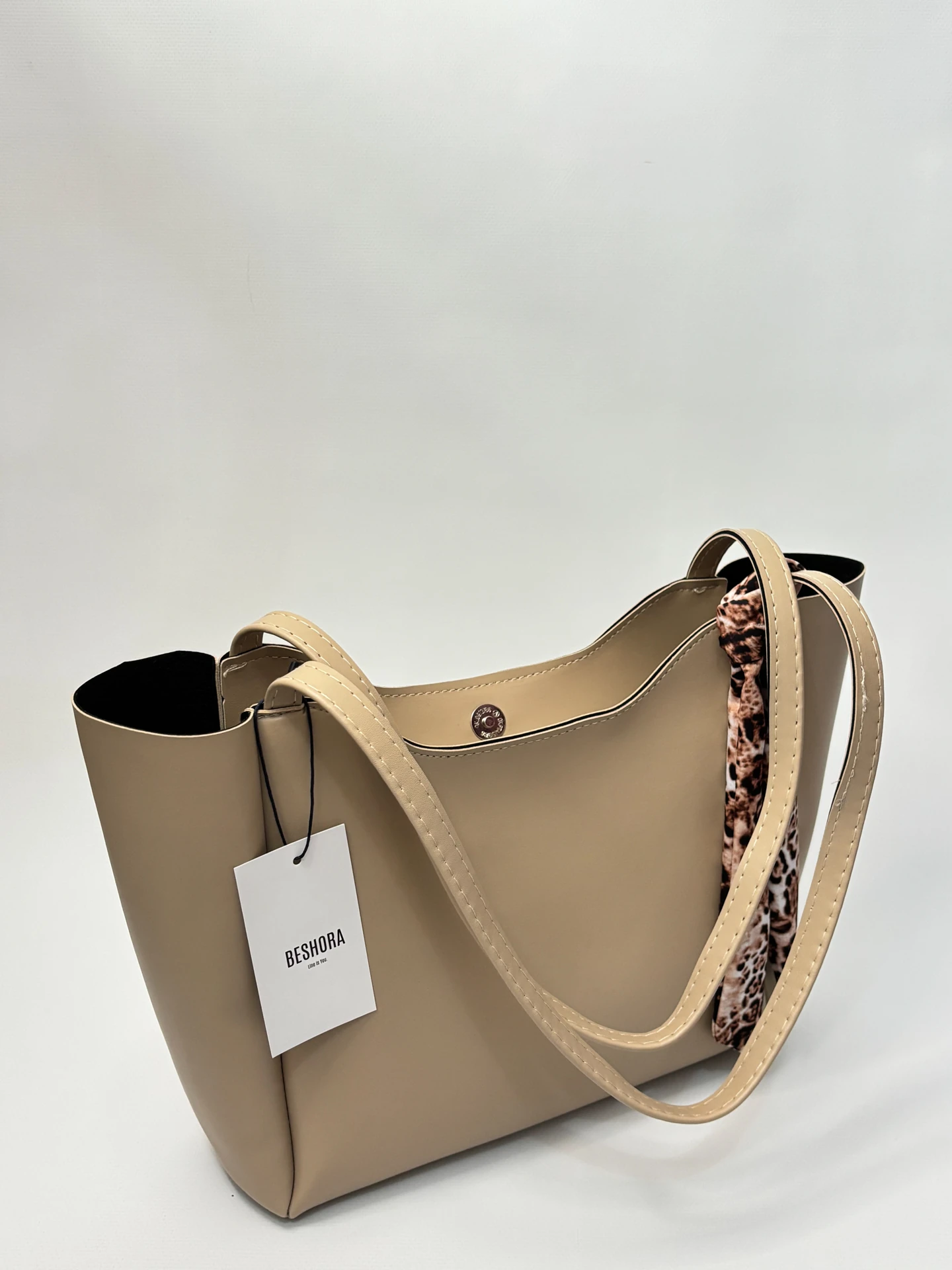 Elena Krem Mat Fermuar Detaylı Kadın Omuz Çantası