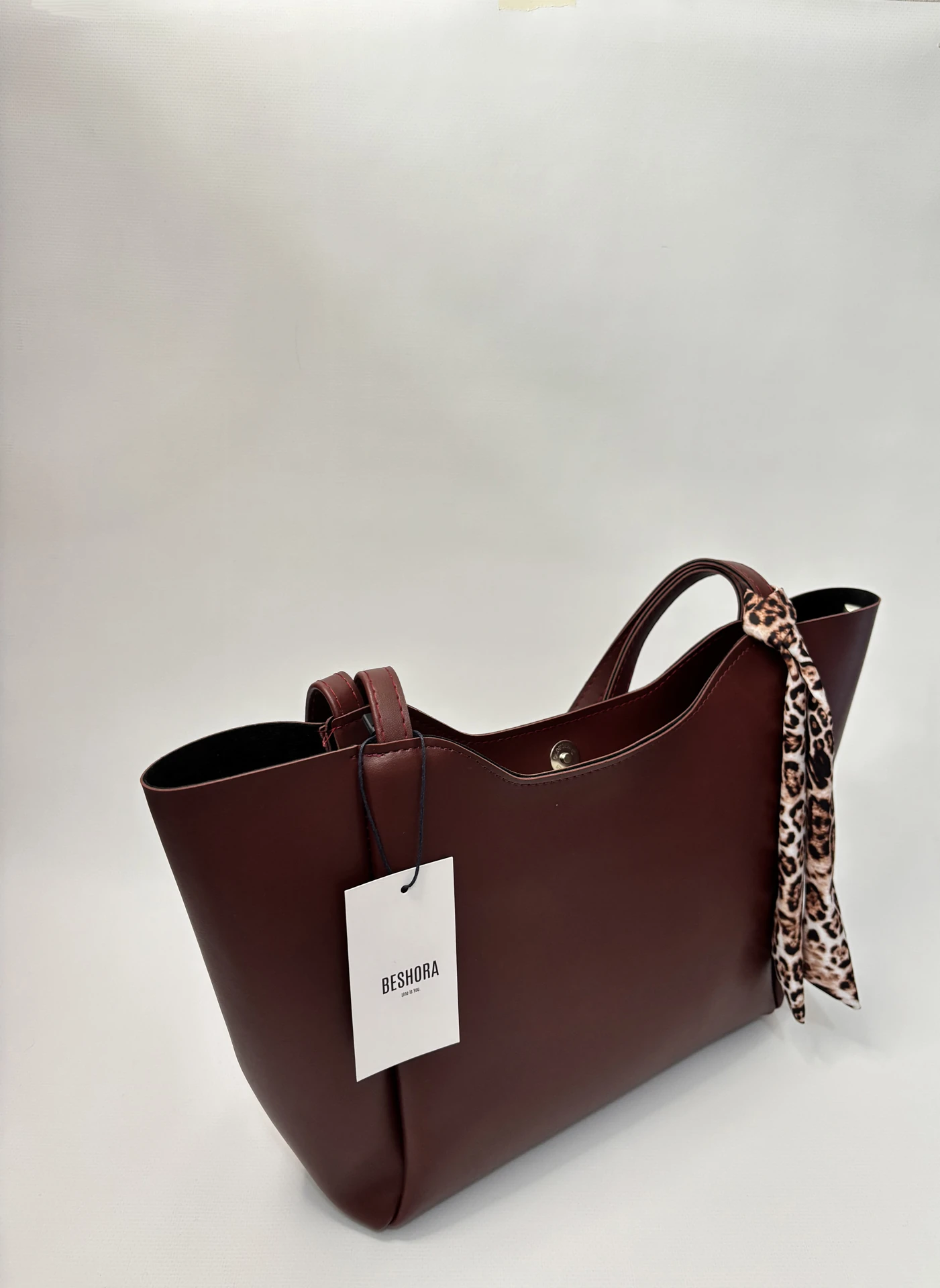 Elena Bordo Mat Fermuar Detaylı Kadın Omuz Çantası