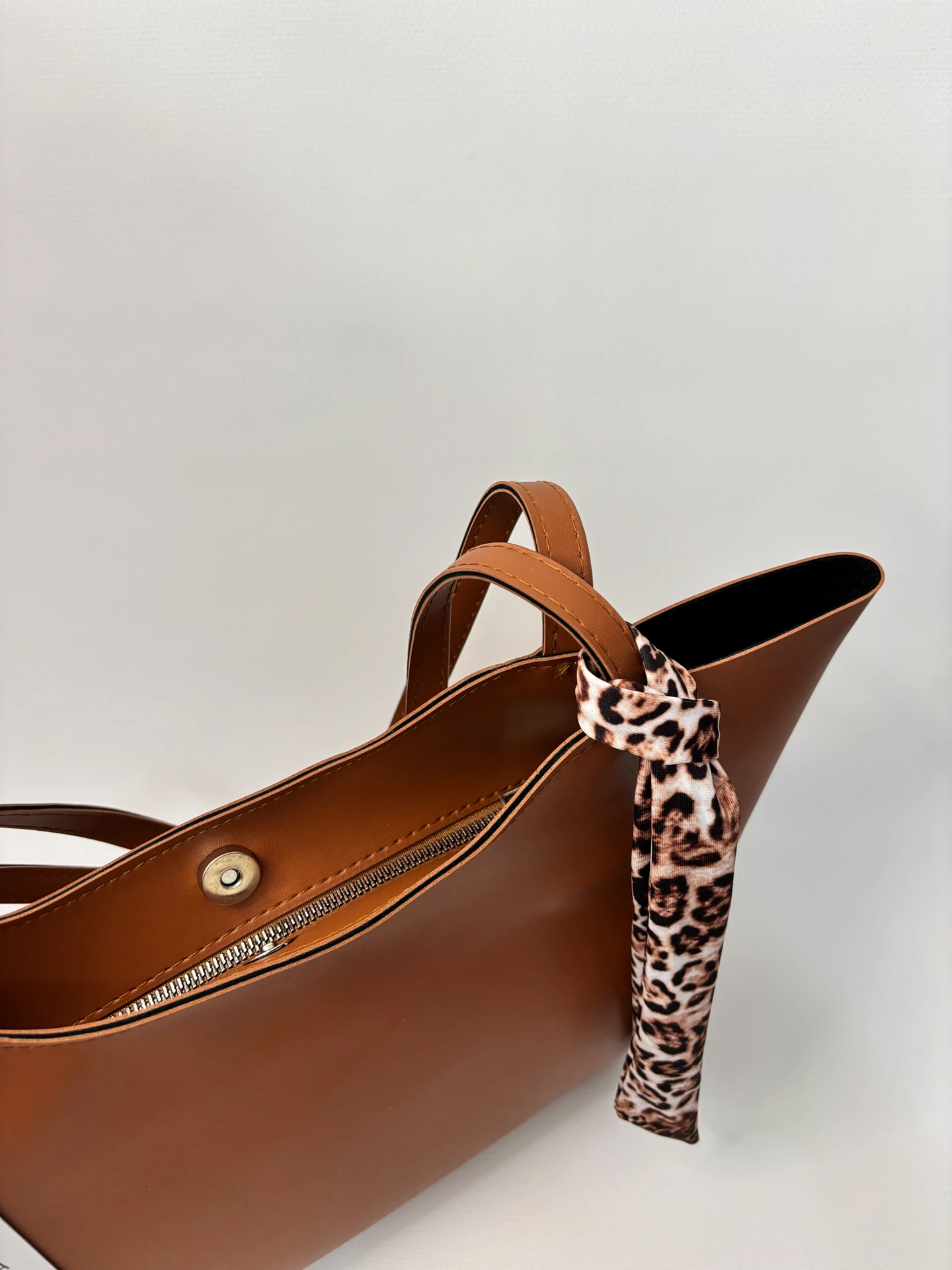 Elena Taba Mat Fermuar Detaylı Kadın Omuz Çantası