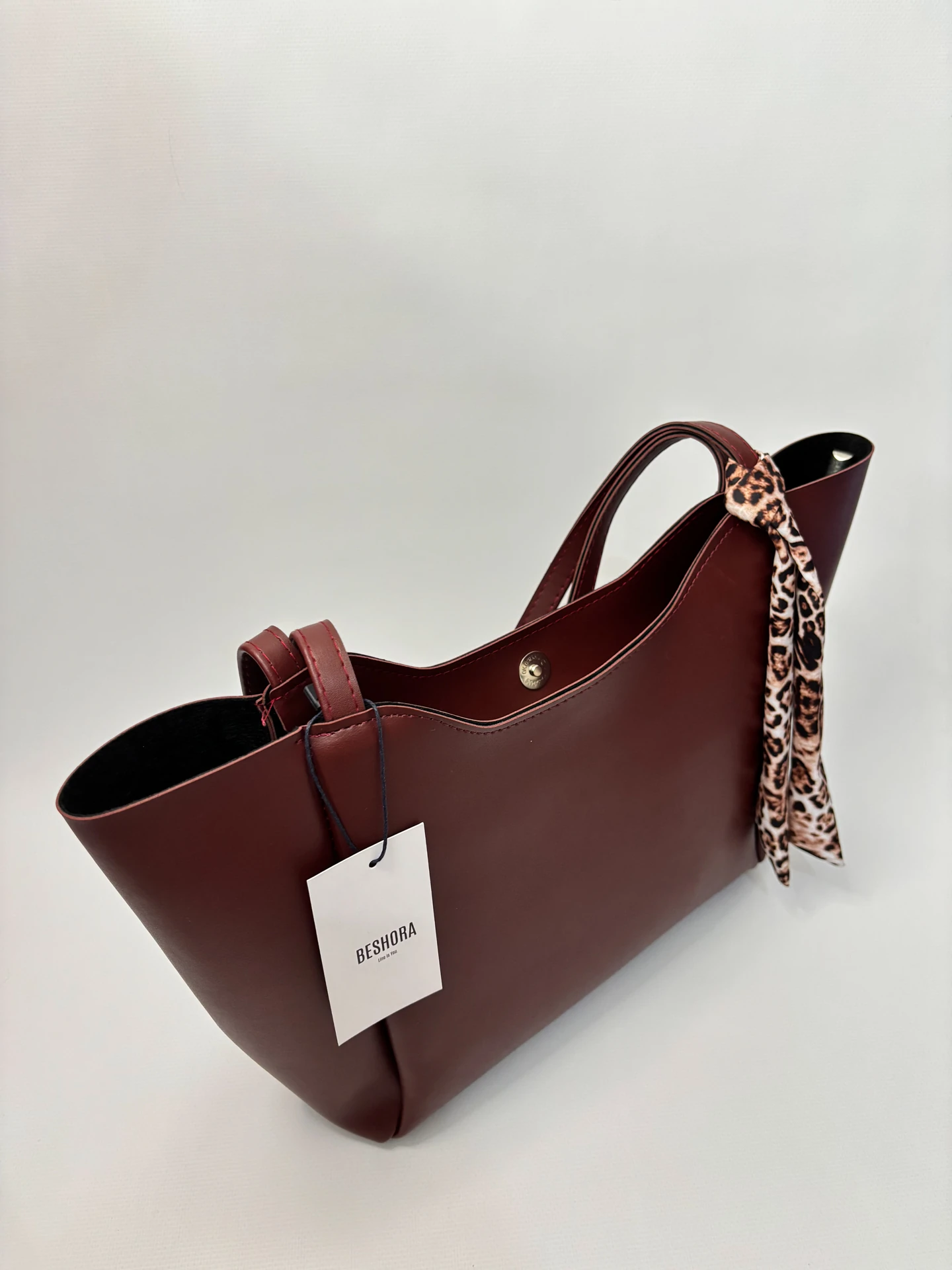 Elena Bordo Mat Fermuar Detaylı Kadın Omuz Çantası