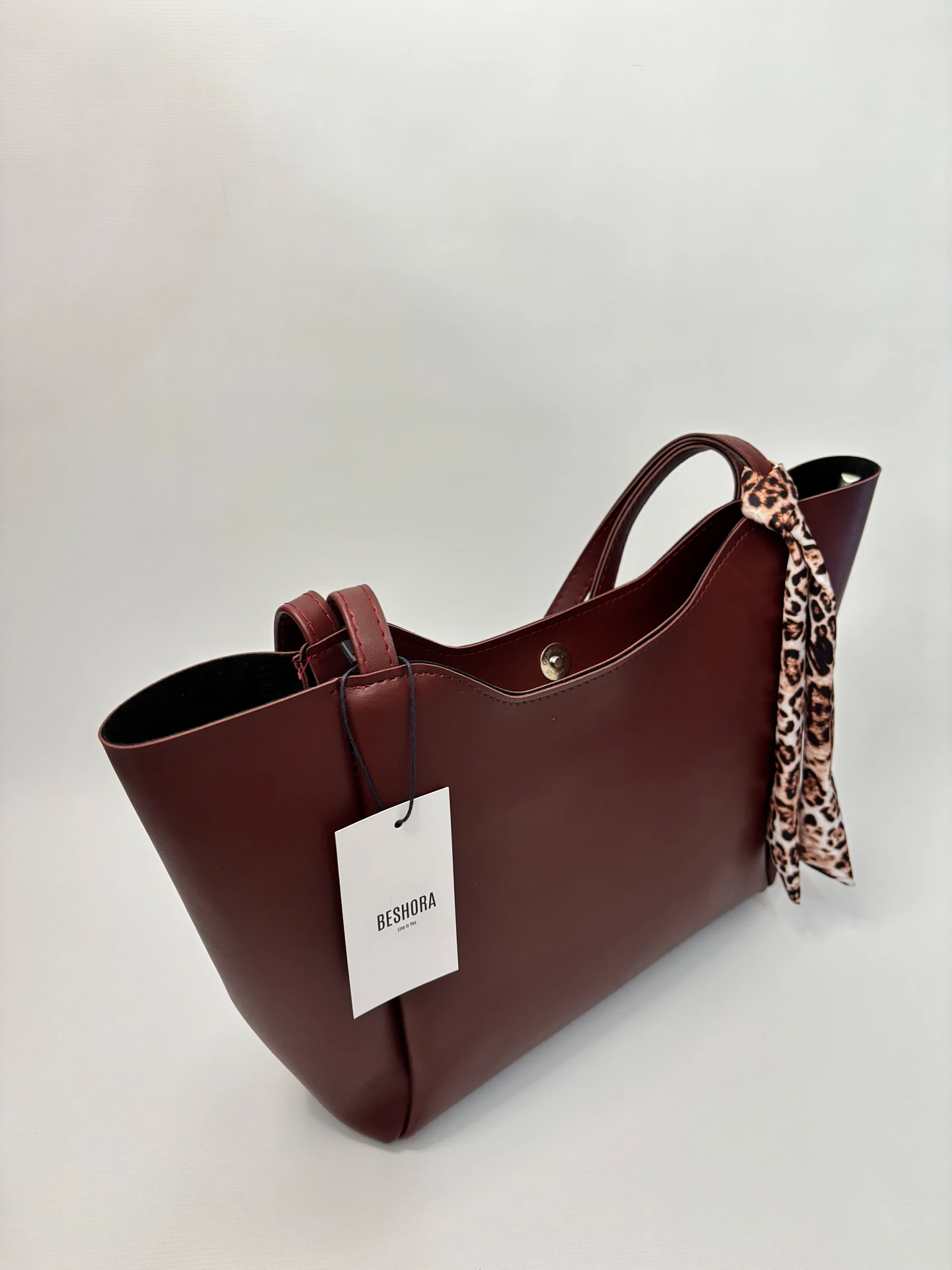 Elena Bordo Mat Fermuar Detaylı Kadın Omuz Çantası