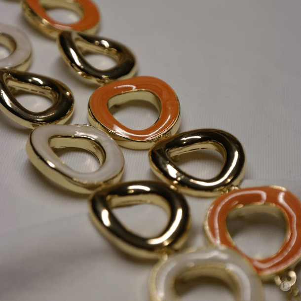 BEYAZ FORMLU HALKA GOLD BİLEKLİK