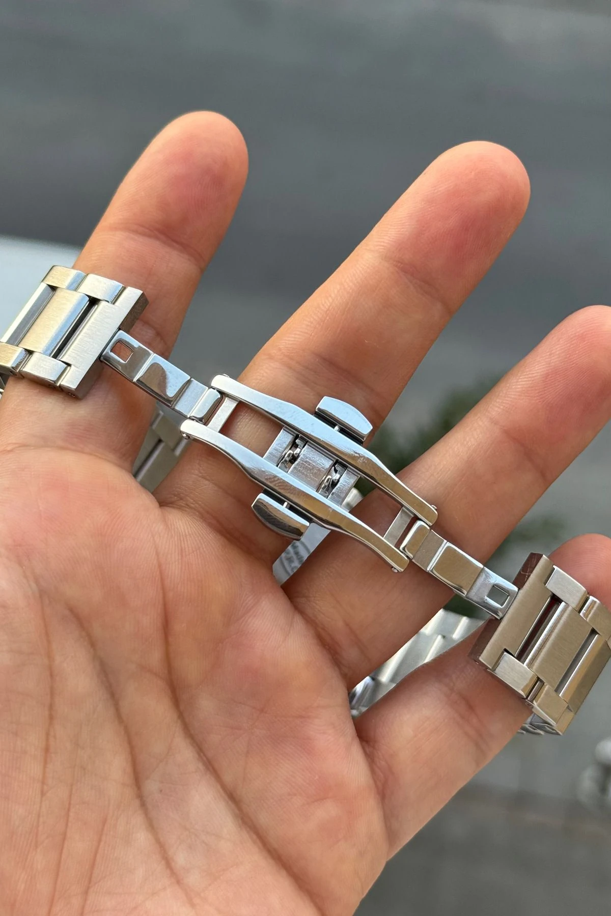 Erkek Kol Saati Orjinal Hediyelik Kutusu ve Bileklik Hediyeli Tüm Foksiyonları Çalışır.HMBSR83G494