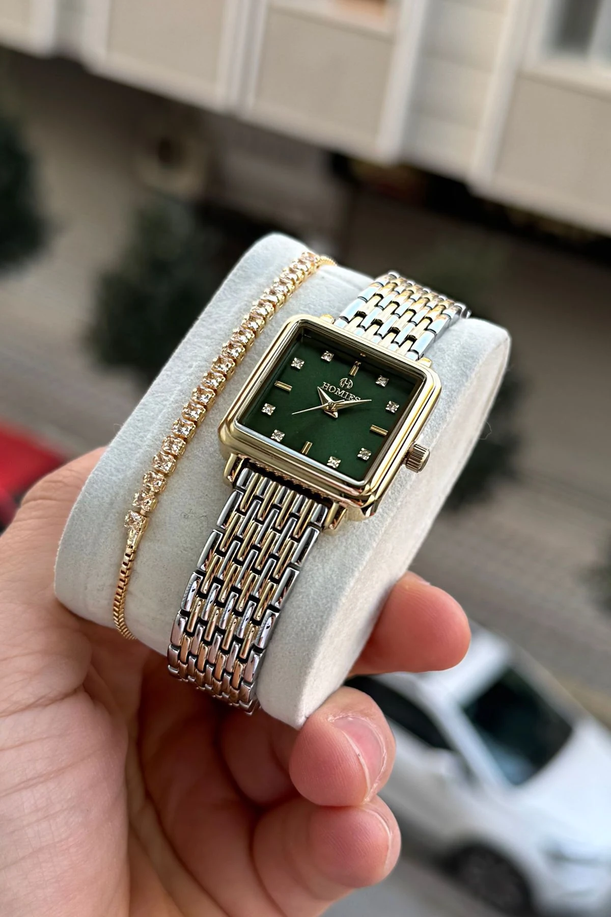 HOMİES MARKA ÇELİK KADIN KOL SAATİ +hediye bileklik