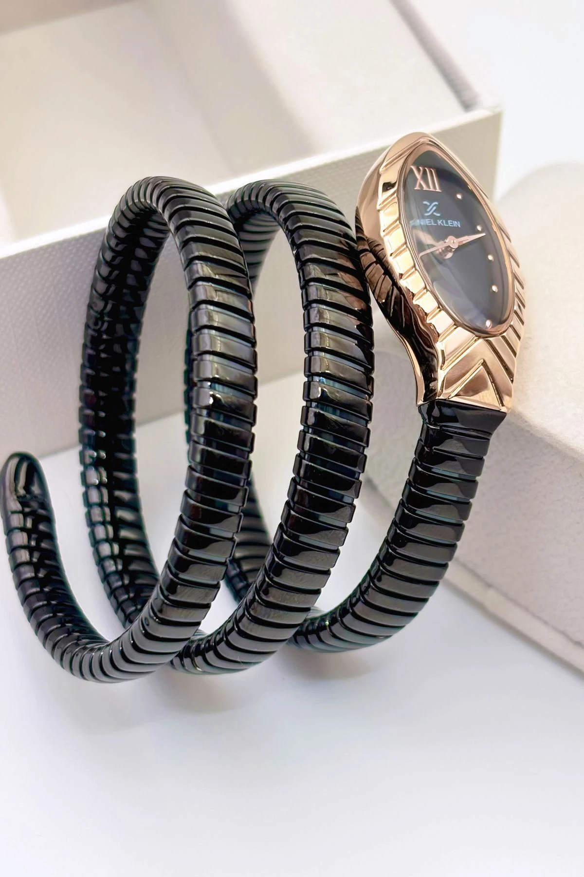 Çelik Kordon Kadın Kol Saati+ Bileklik