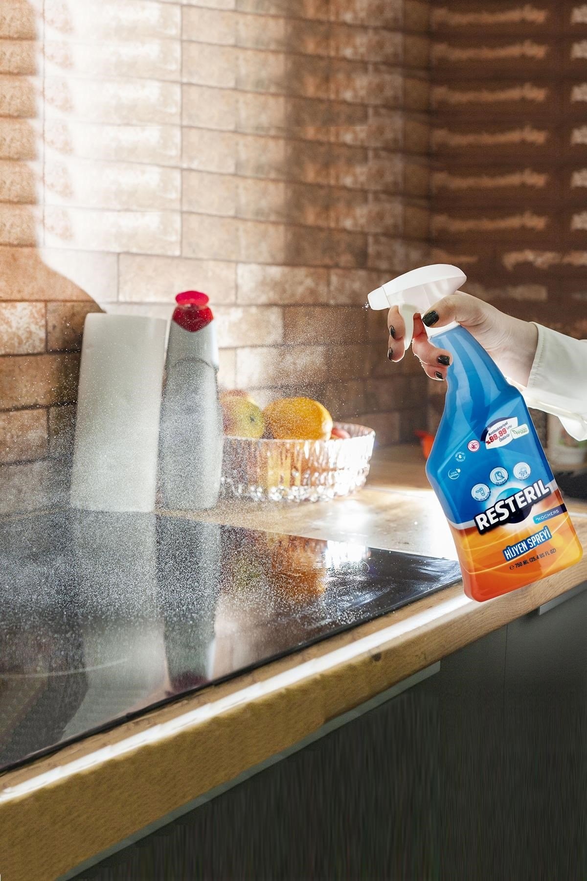 Antibakteriyel Anti Koku Doğal Yüzey Temizleyici Hijyen Seti 2x750ml+Kir Sökücü 2'li Mikrofiber Bez