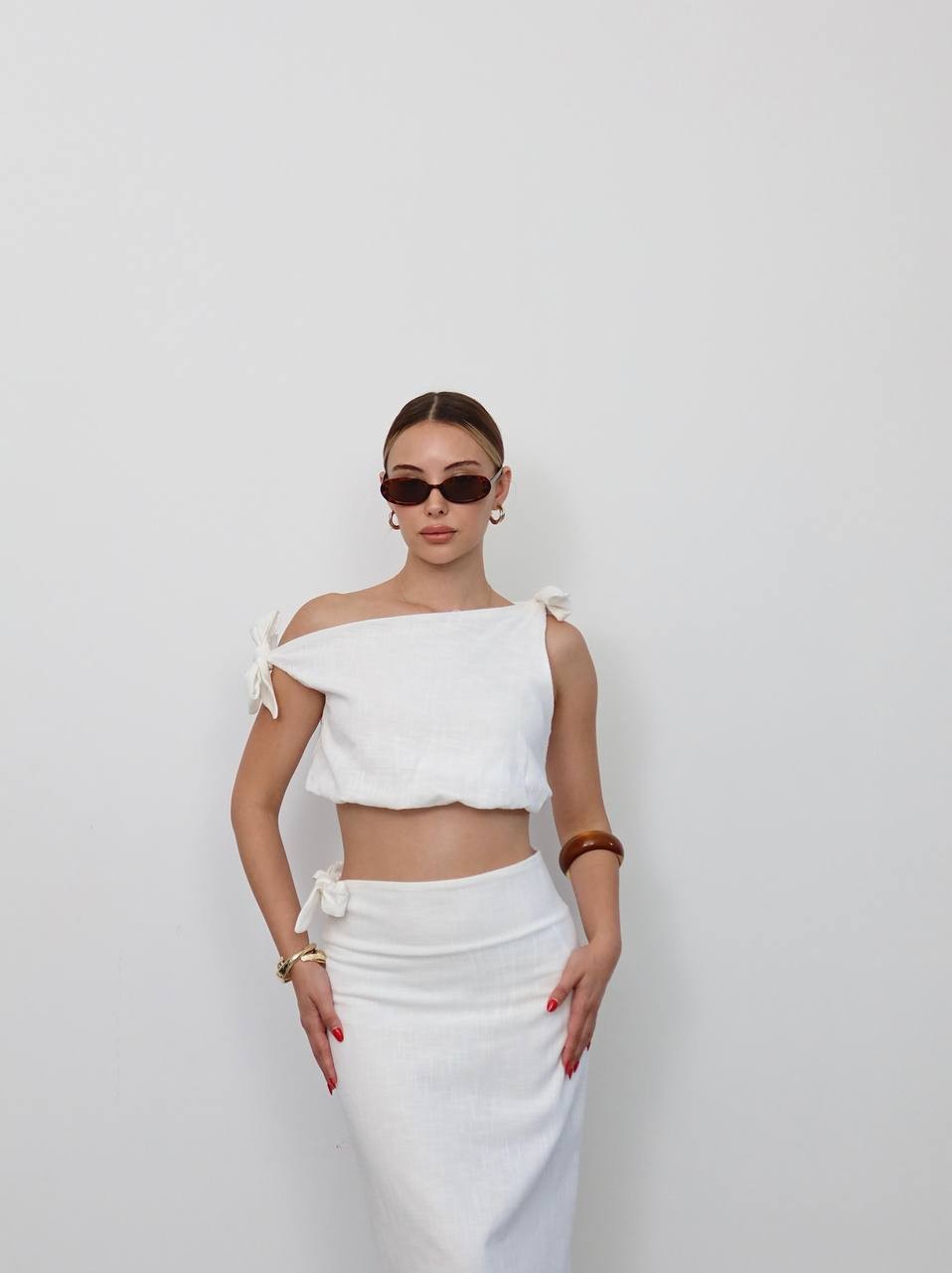 Fiyonk Detaylı Keten Crop Bluz Uzun Etek Takım