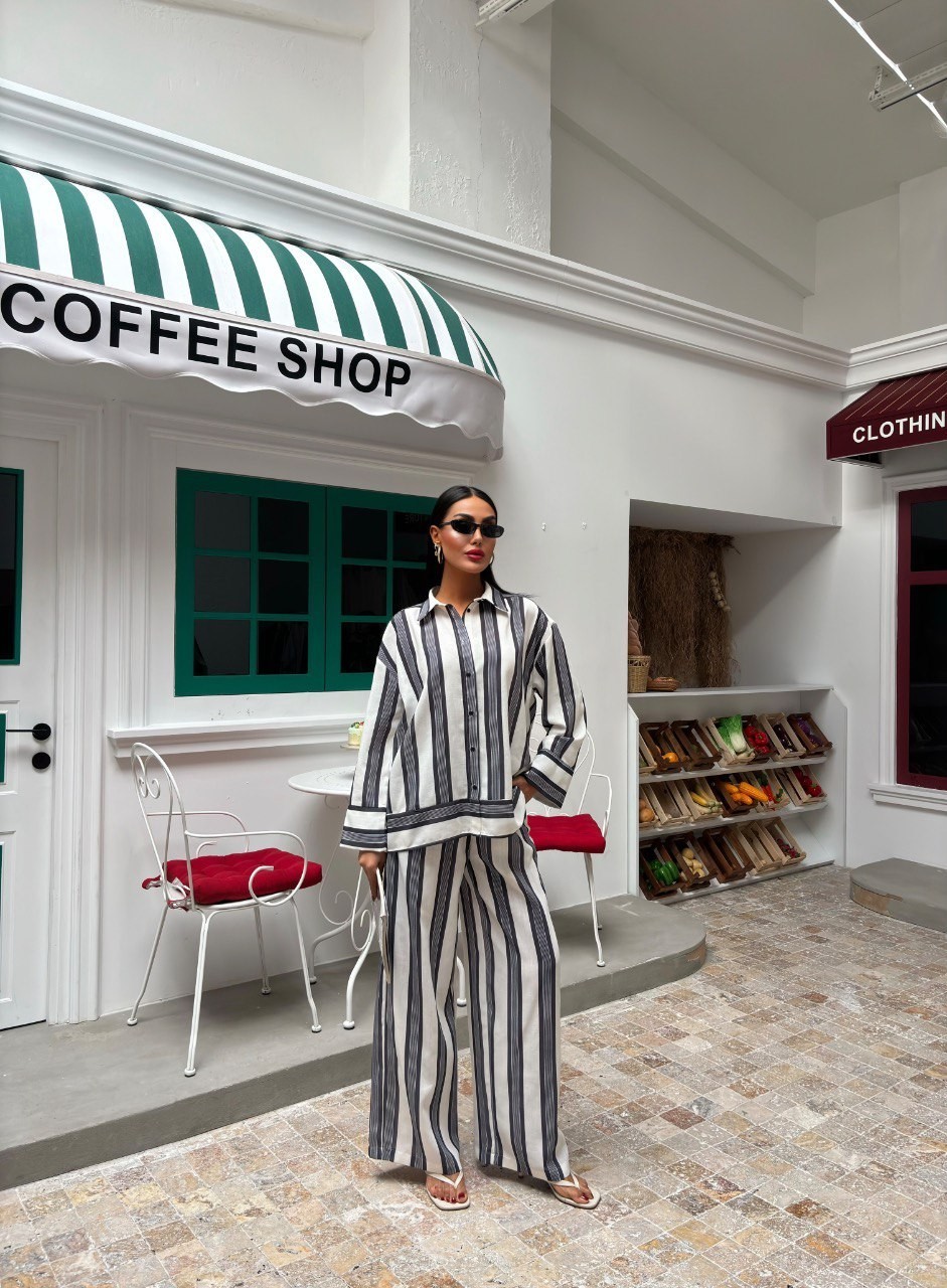 Massimo Dutti Design Çizgili Detaylı Gecelik Takımı