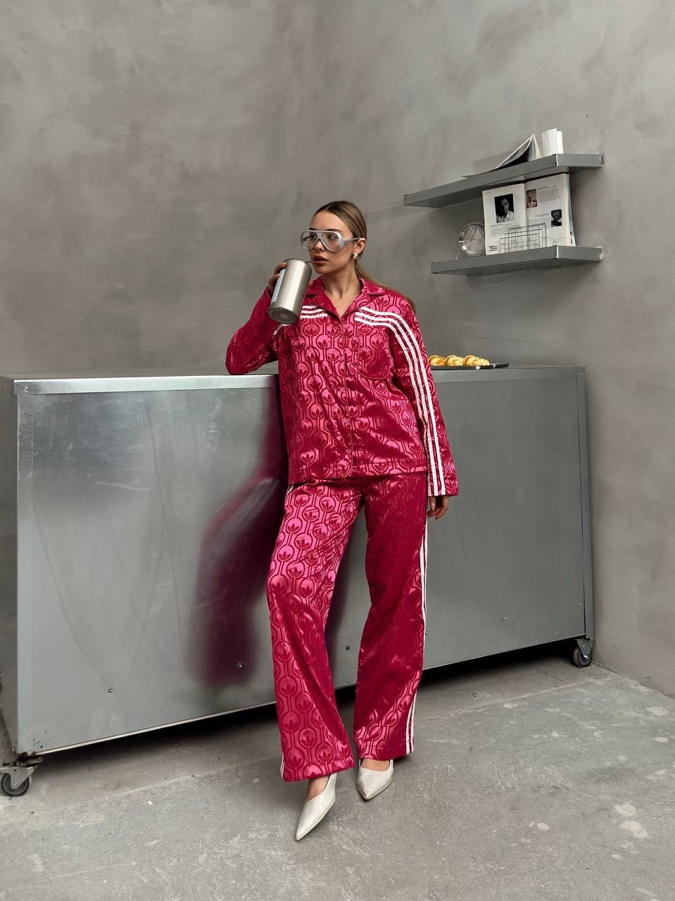 Adidas Şeritli Lycralı Saten Takım