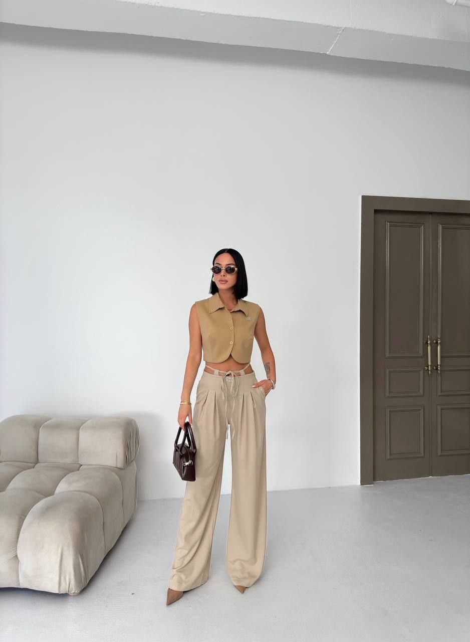 Miu Miu Kolsuz Yelek Pantolon Takım