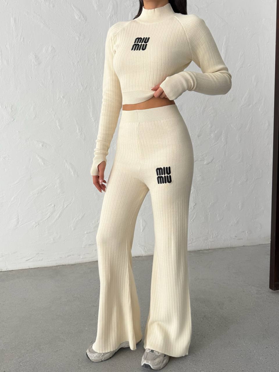 İthal Miu Miu Parmak Detaylı Triko Takım